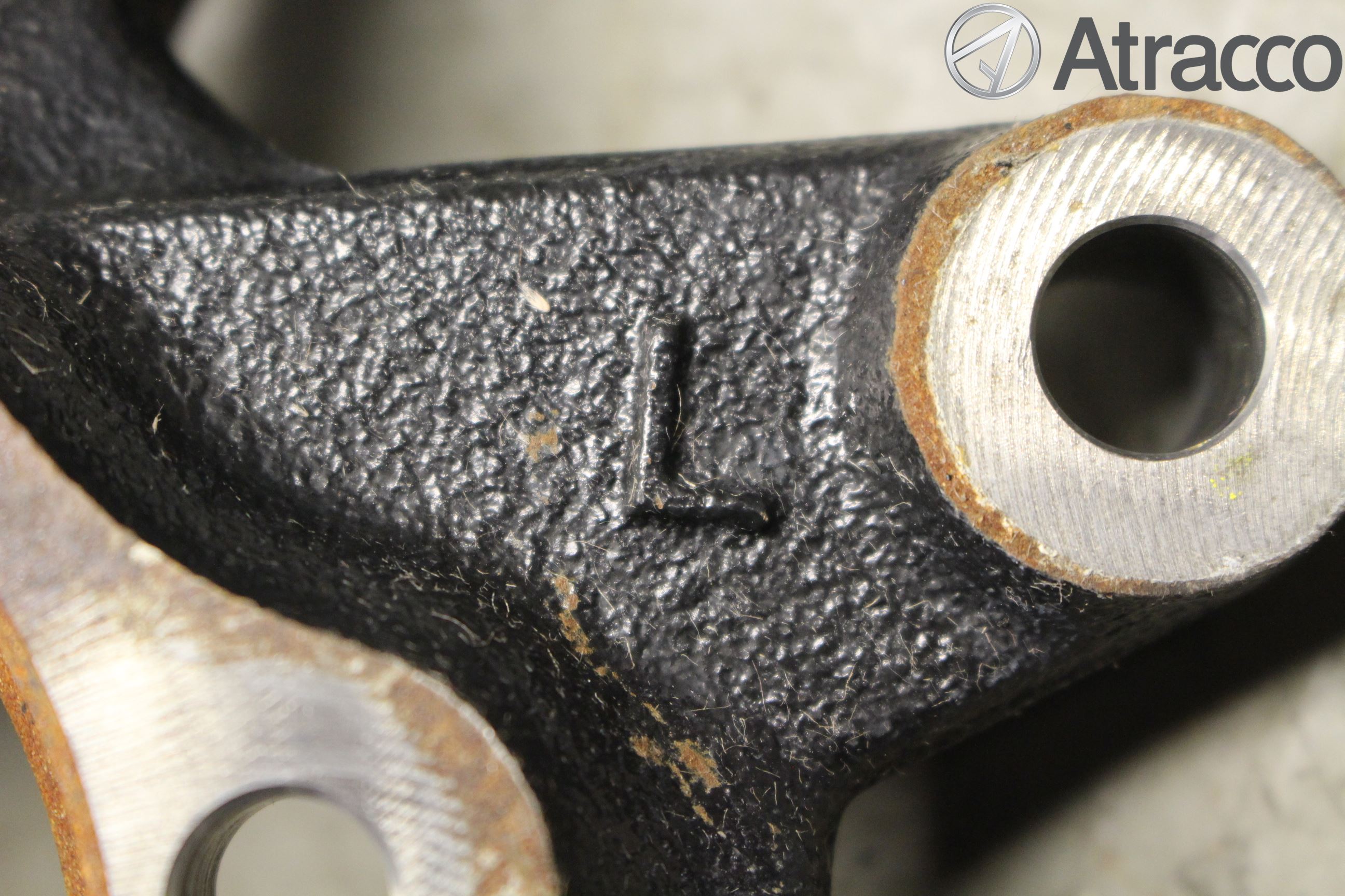 Hyundai TUCSON 05- Hjullagerhus-Spindel Vä B