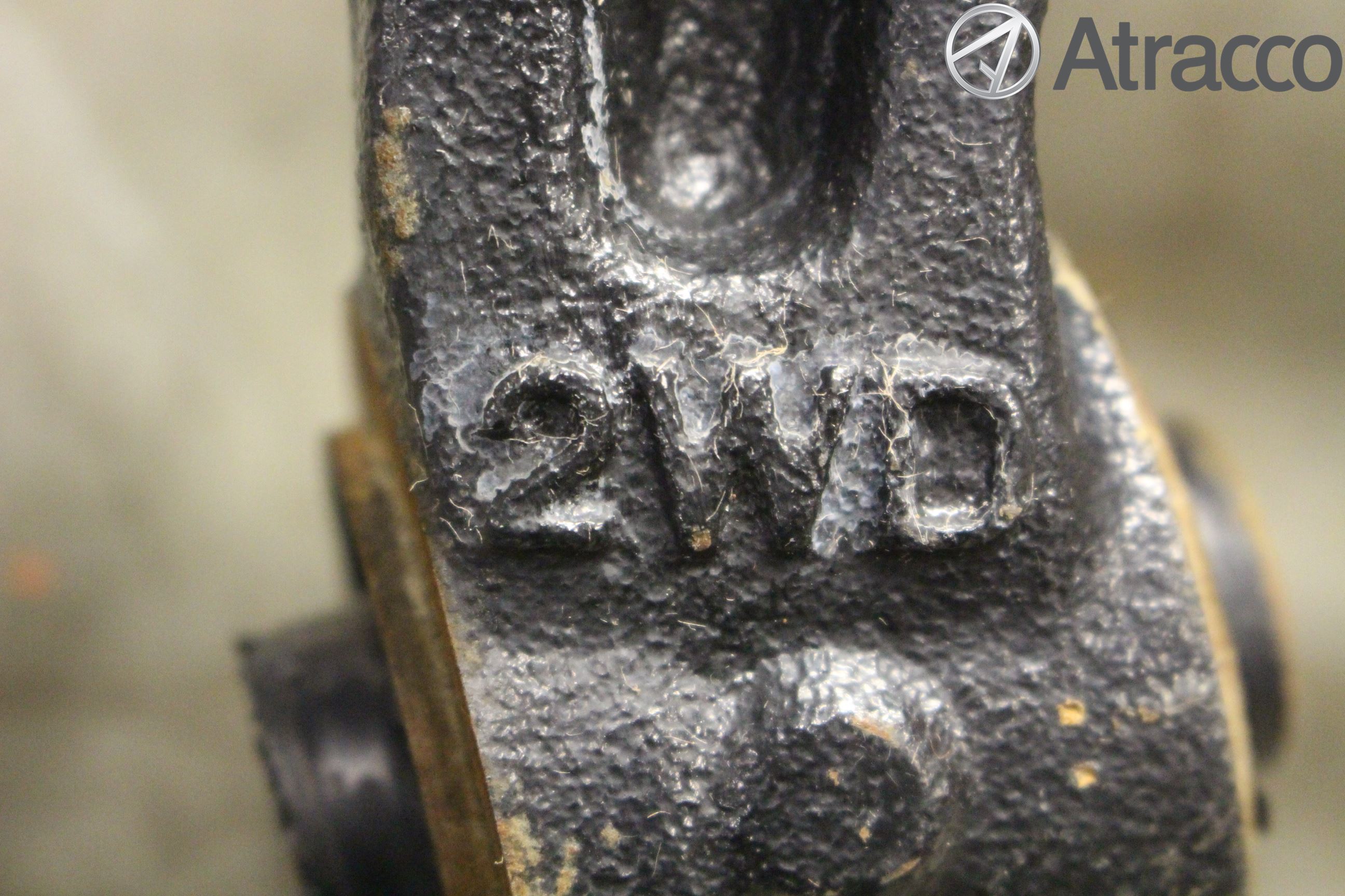 Hyundai TUCSON 05- Hjullagerhus-Spindel Hö B