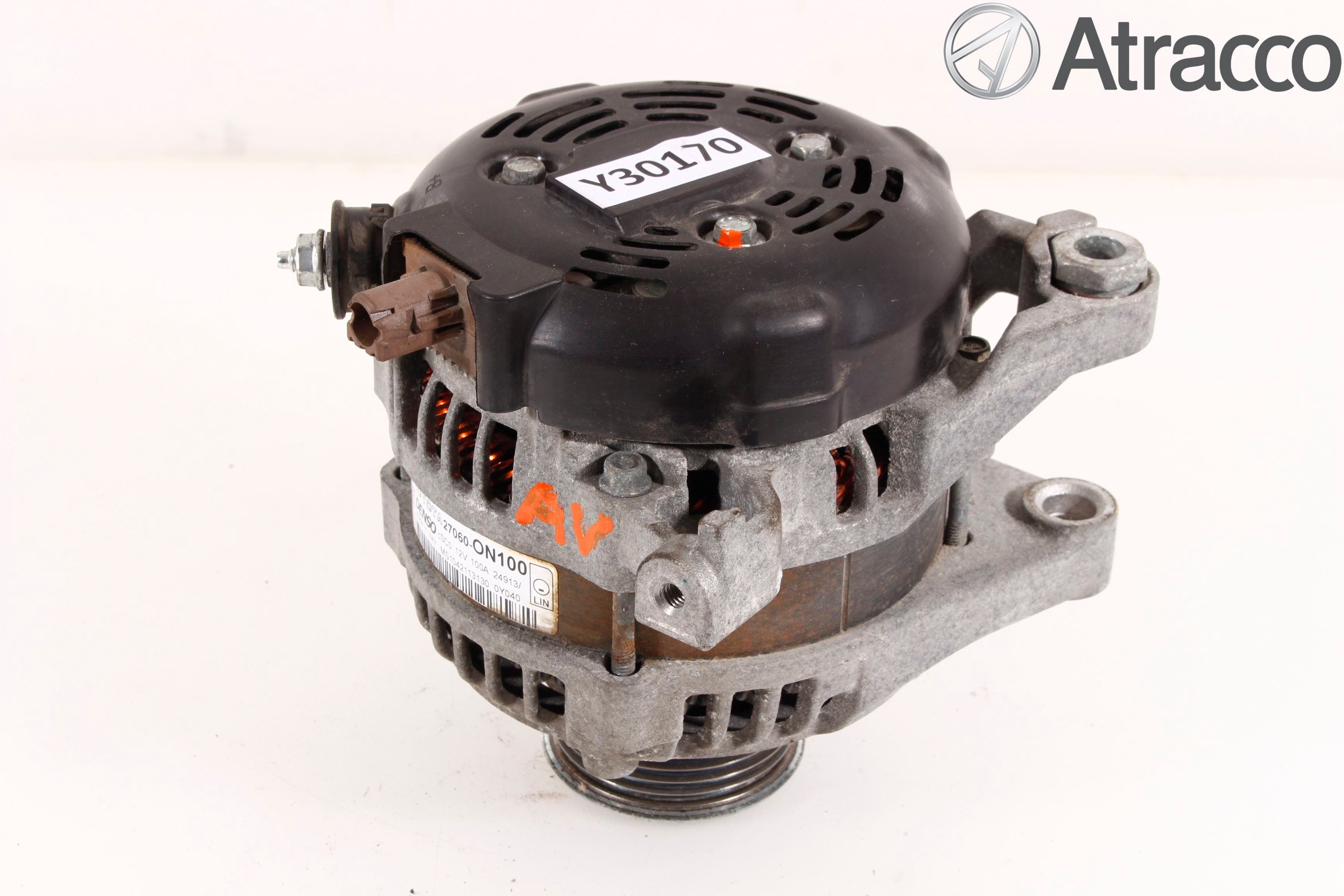 Toyota YARIS XP130 12-14 Generator