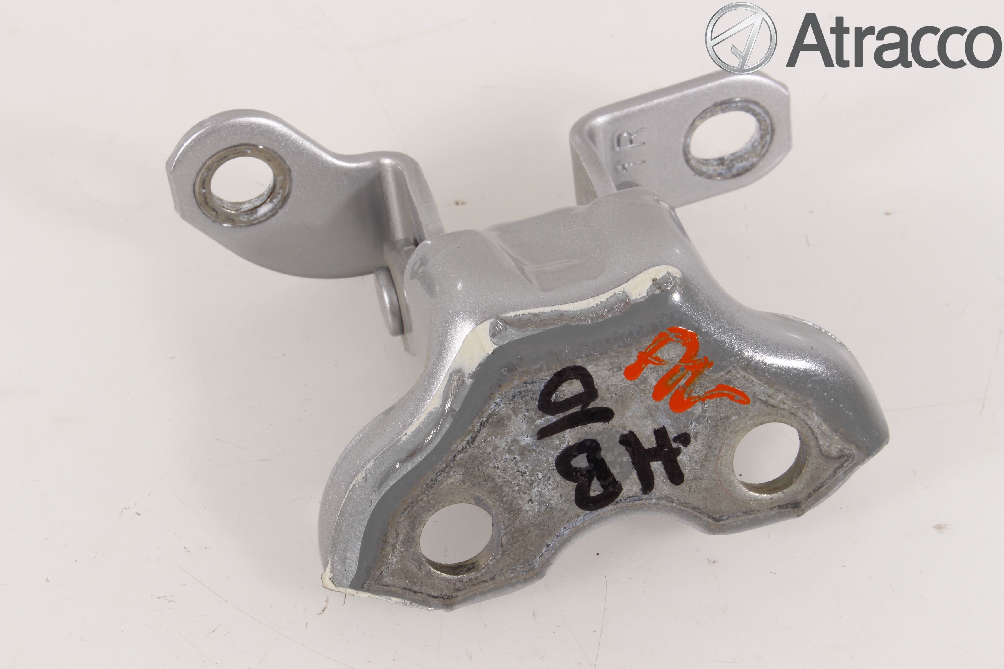 Toyota VERSO 09-18 Dörrgångjärn