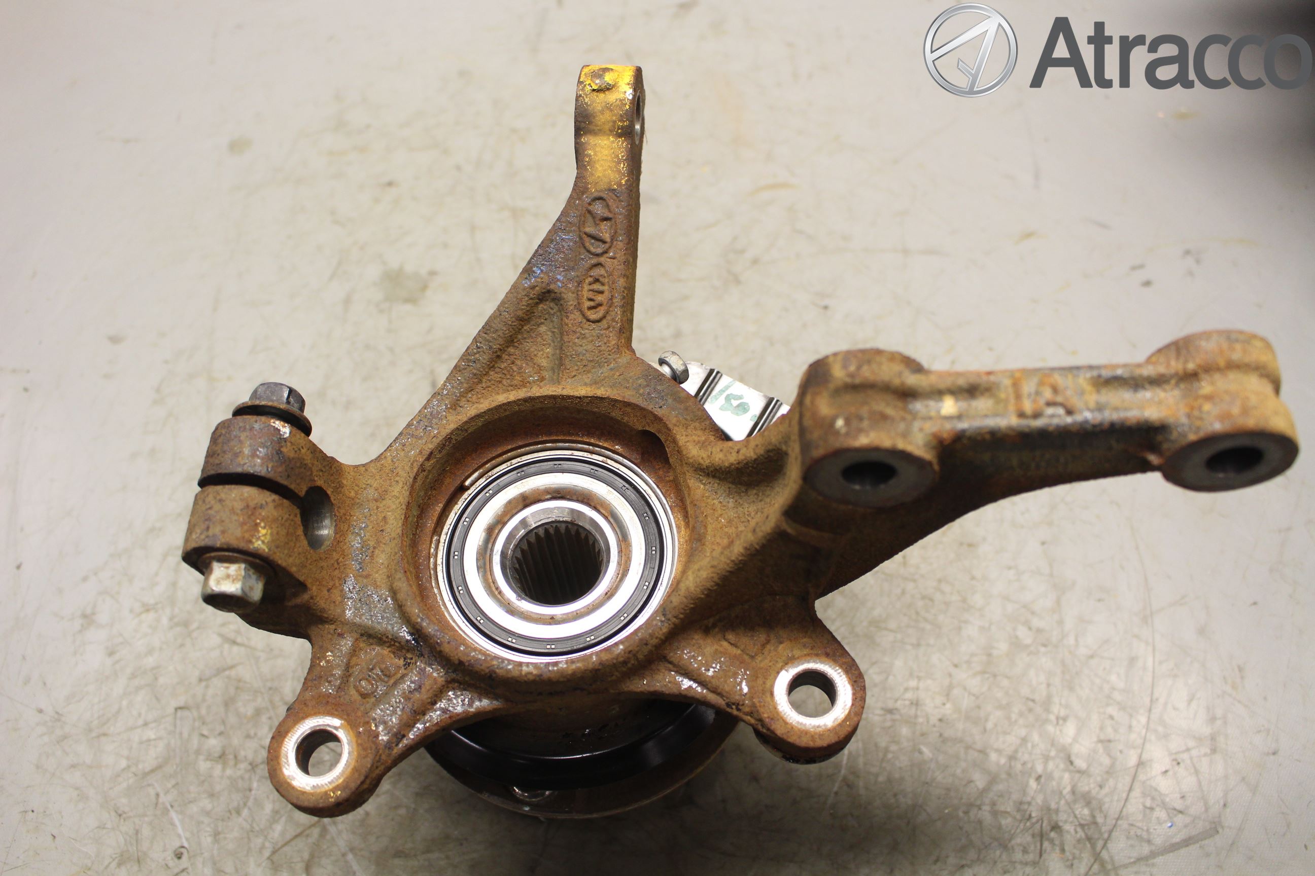 Hyundai i10 BA 14-16 Styrspindel Lagerhus Vä