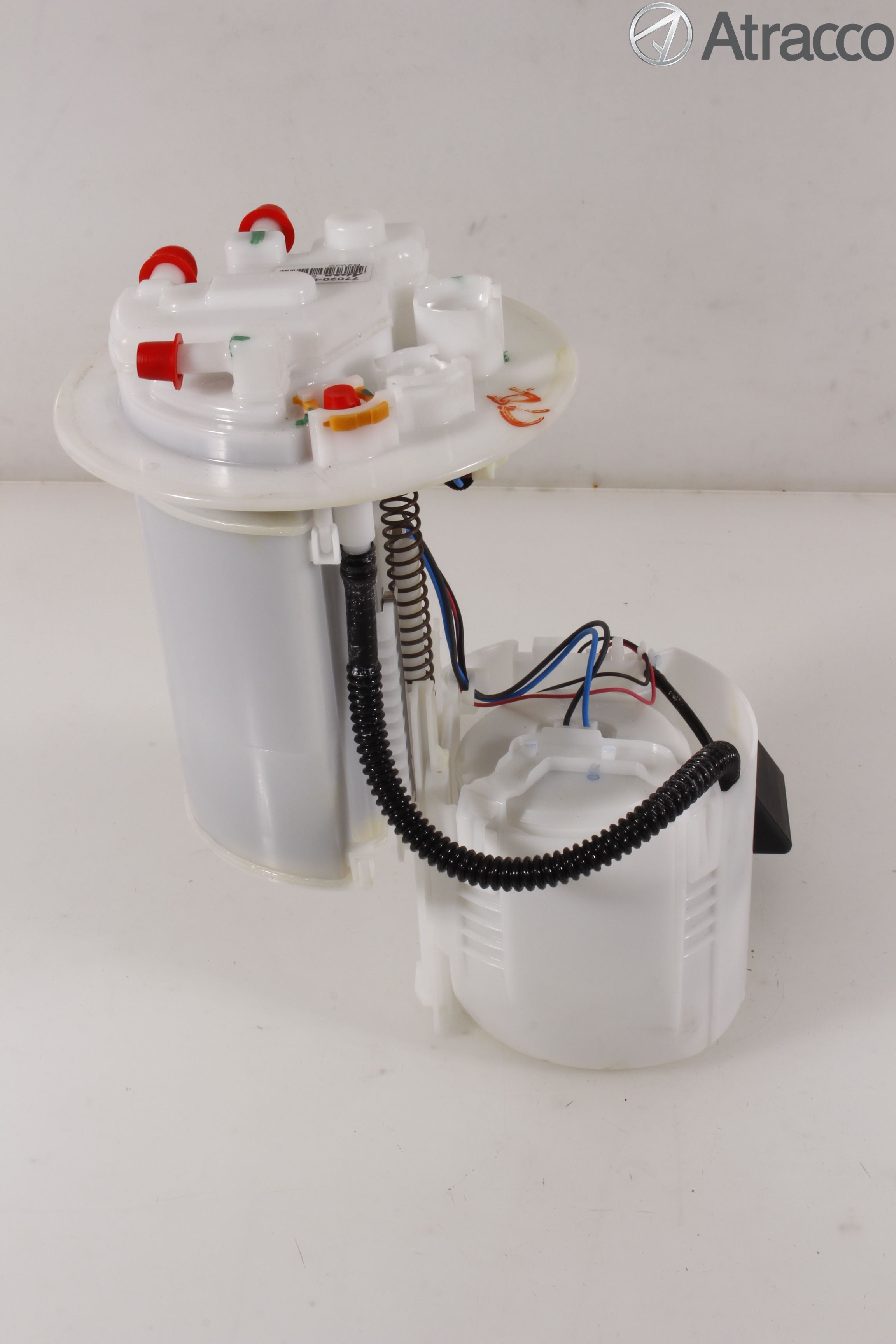 Toyota VERSO 09-18 Bränslepump El