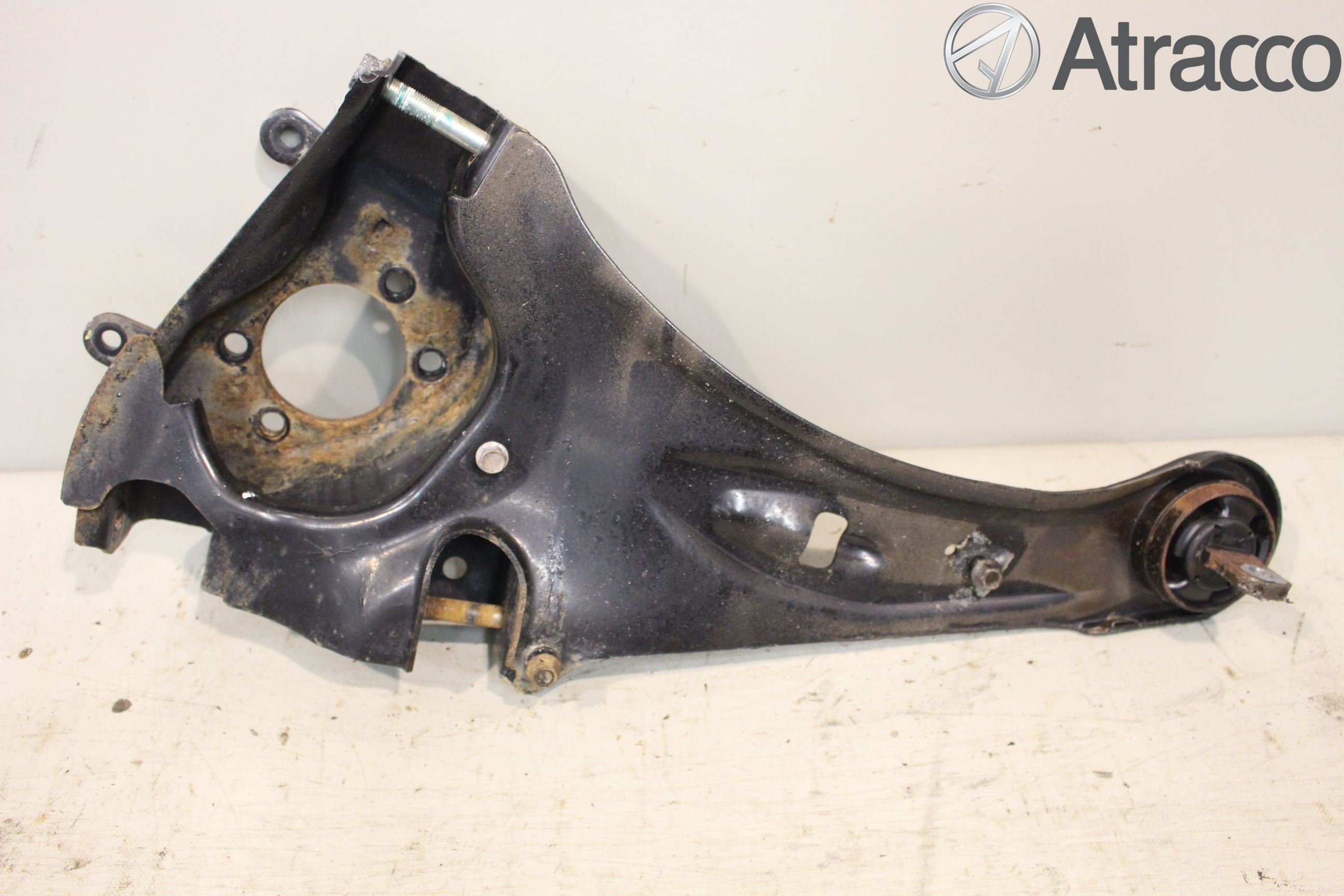 Mitsubishi OUTLANDER 13-21 Bärarm Bak Vänster