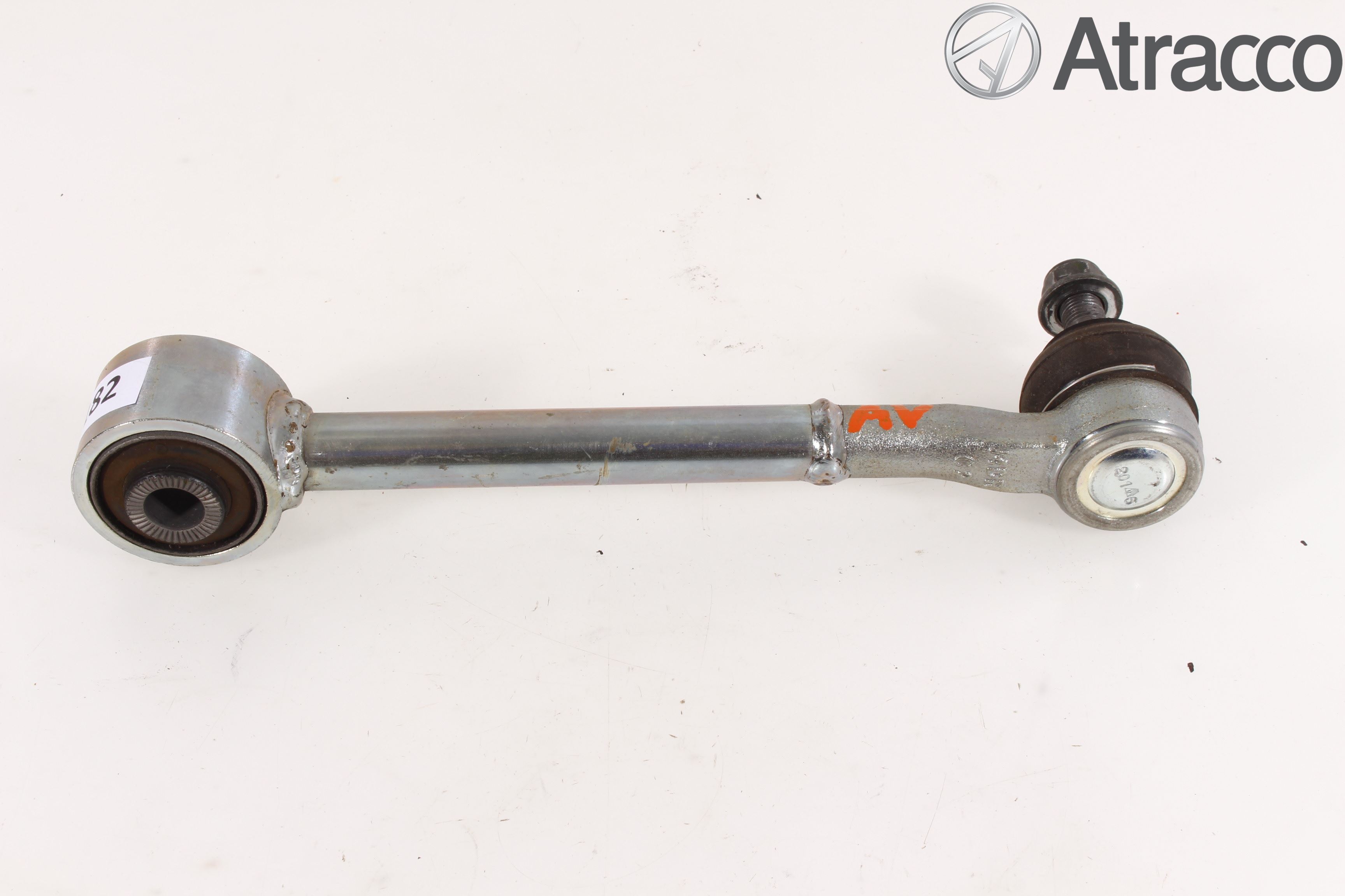 Toyota AURIS 13-19 Bärarm Bak Vänster