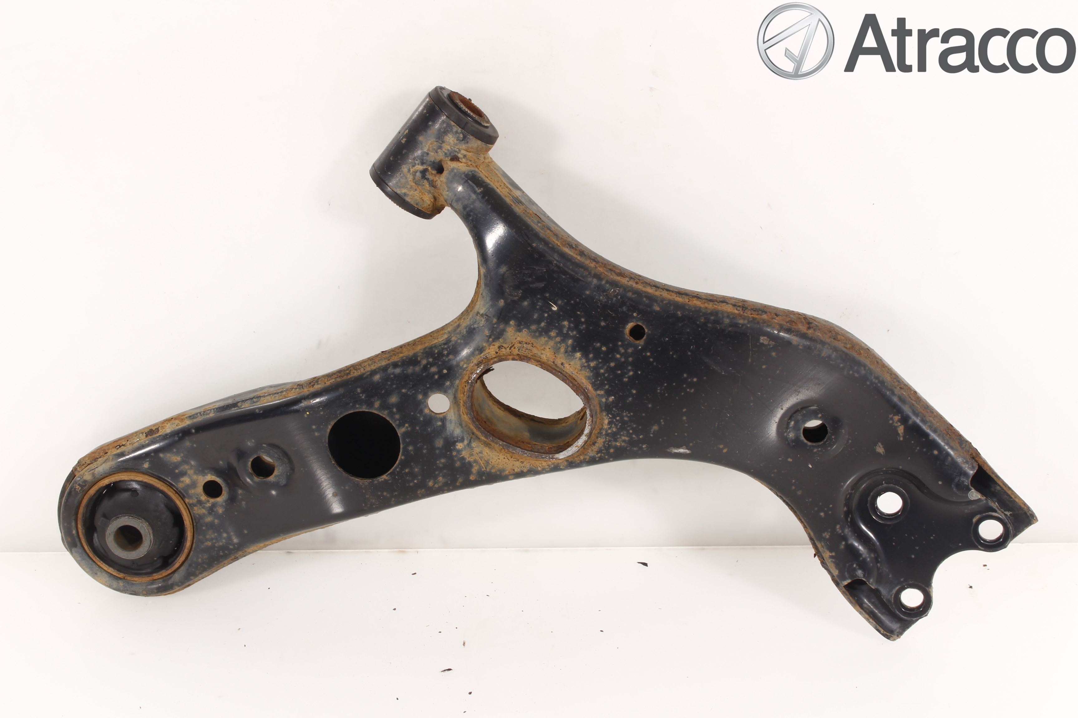 Toyota RAV 4 06-12 Bärarm Fram Undre Vä