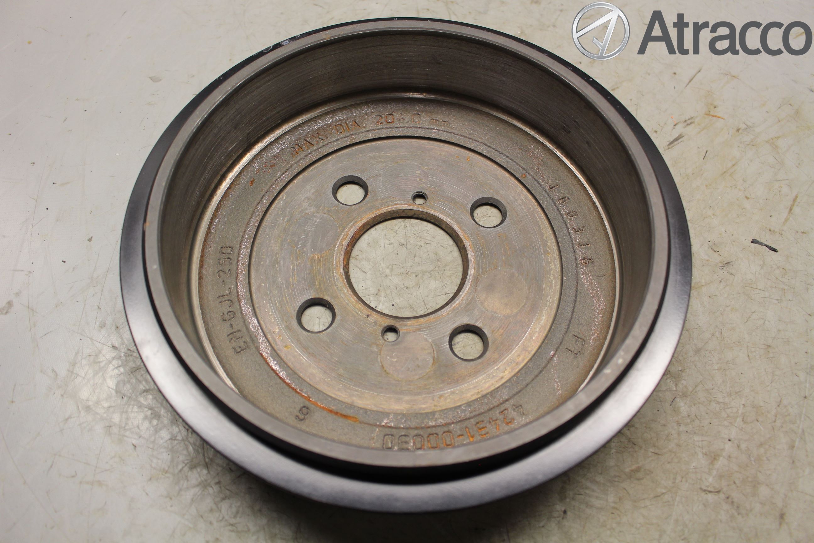 Toyota YARIS XP130 15-20 Bromstrumma Bak