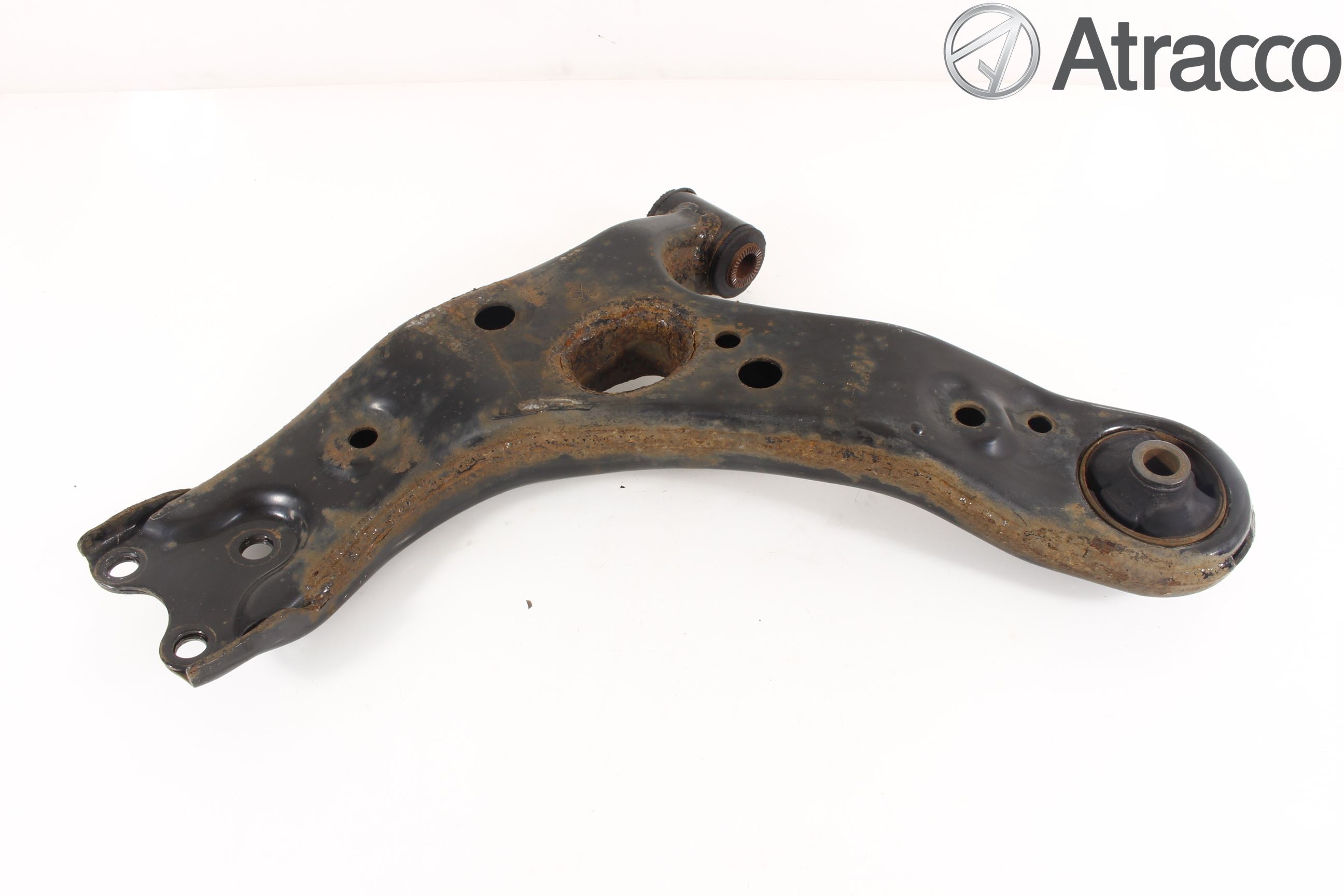 Toyota AURIS 10-12 Bärarm Fram Undre Hö