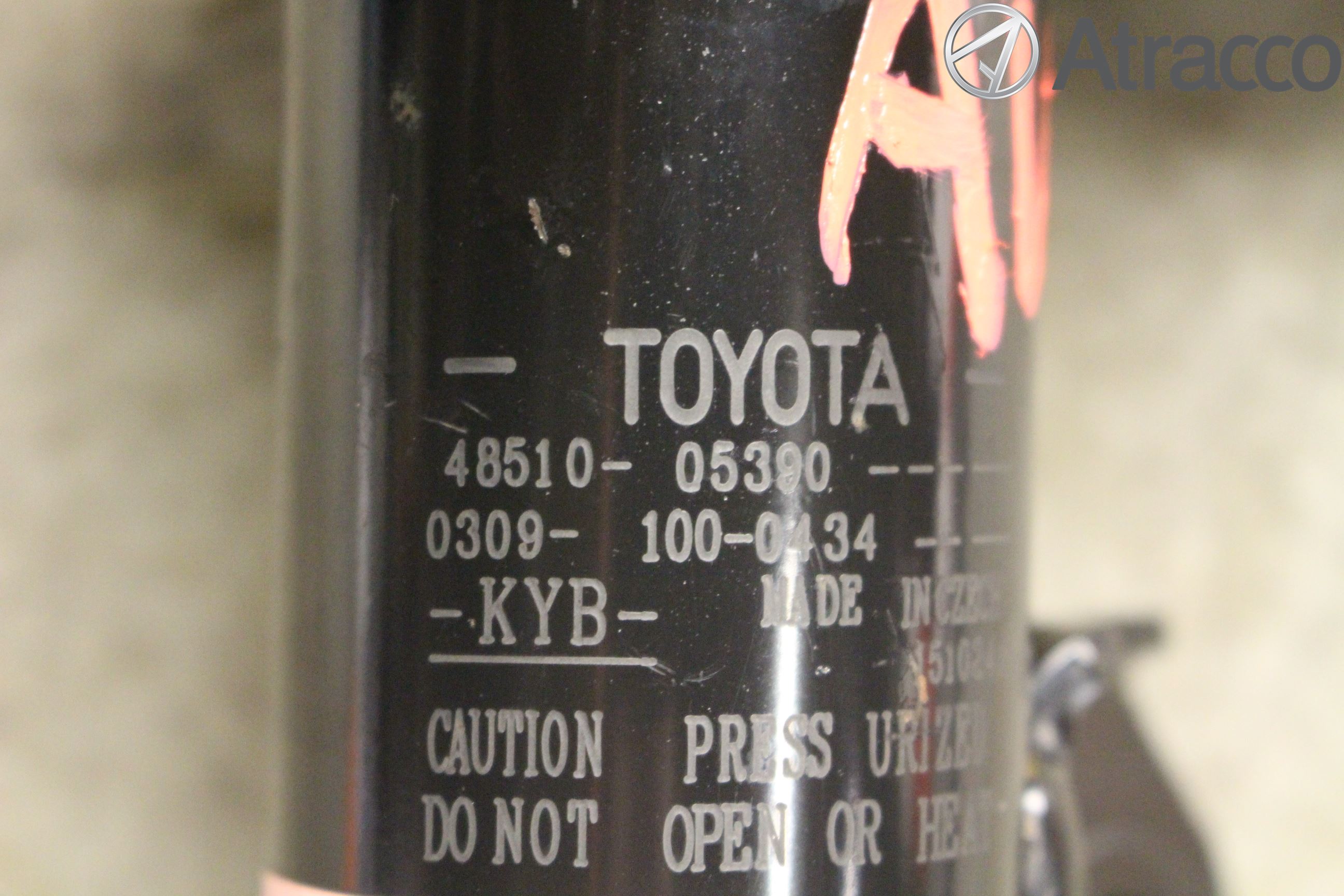 Toyota AVENSIS 16-18 Fjäderben Fram Höger
