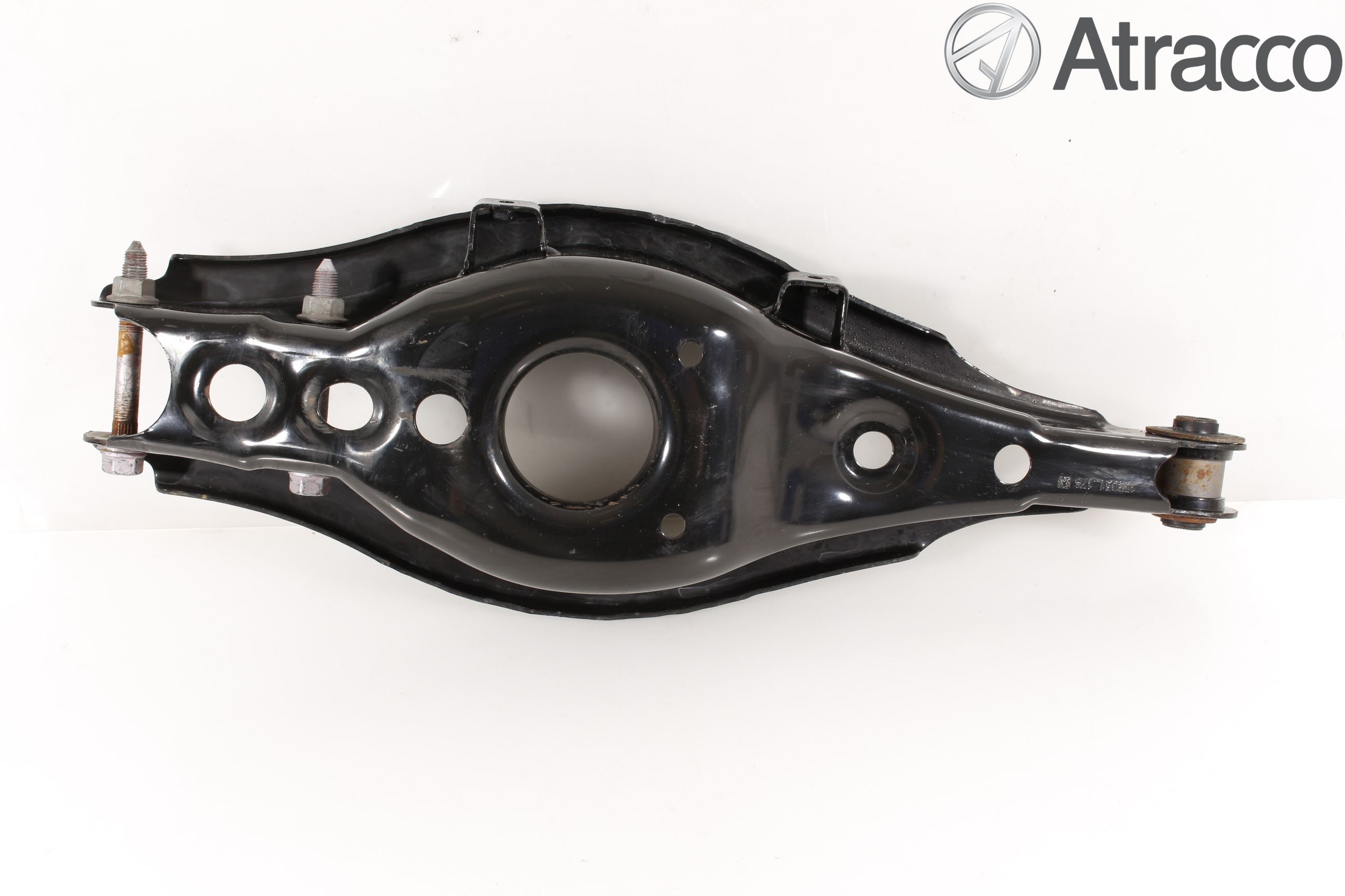 Toyota AVENSIS 16-18 Bärarm Bak Höger