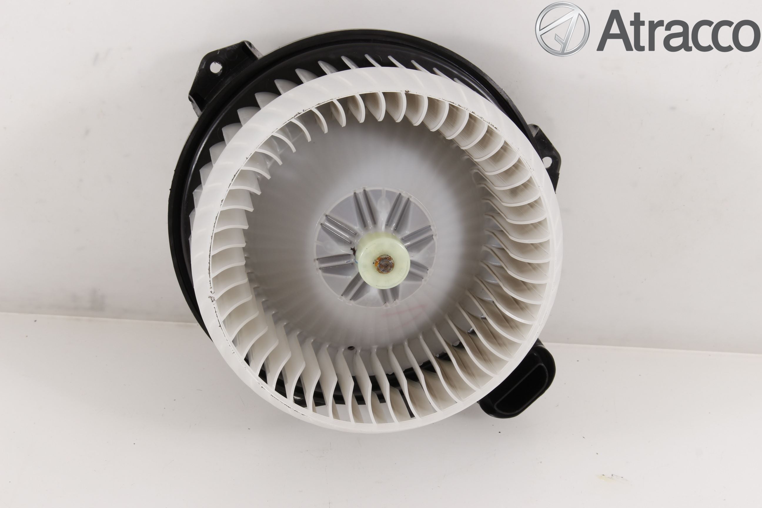 Toyota VERSO 09-18 Värmefläkt