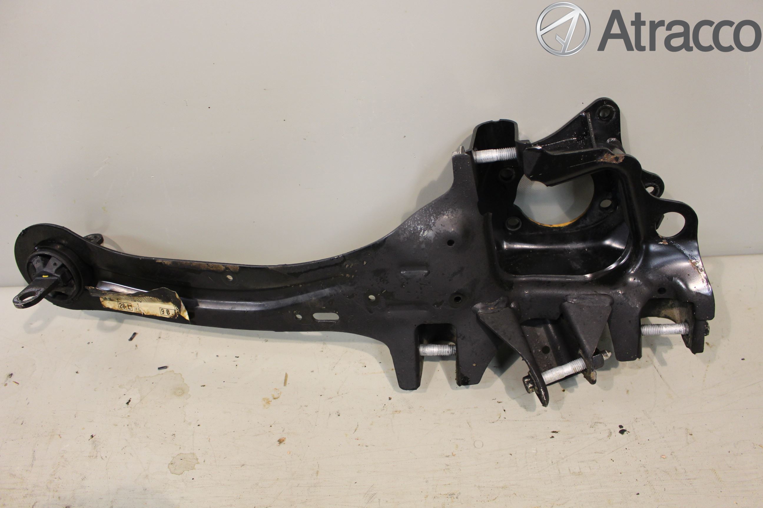 Ford FOCUS 15-18 Bärarm Bak Höger
