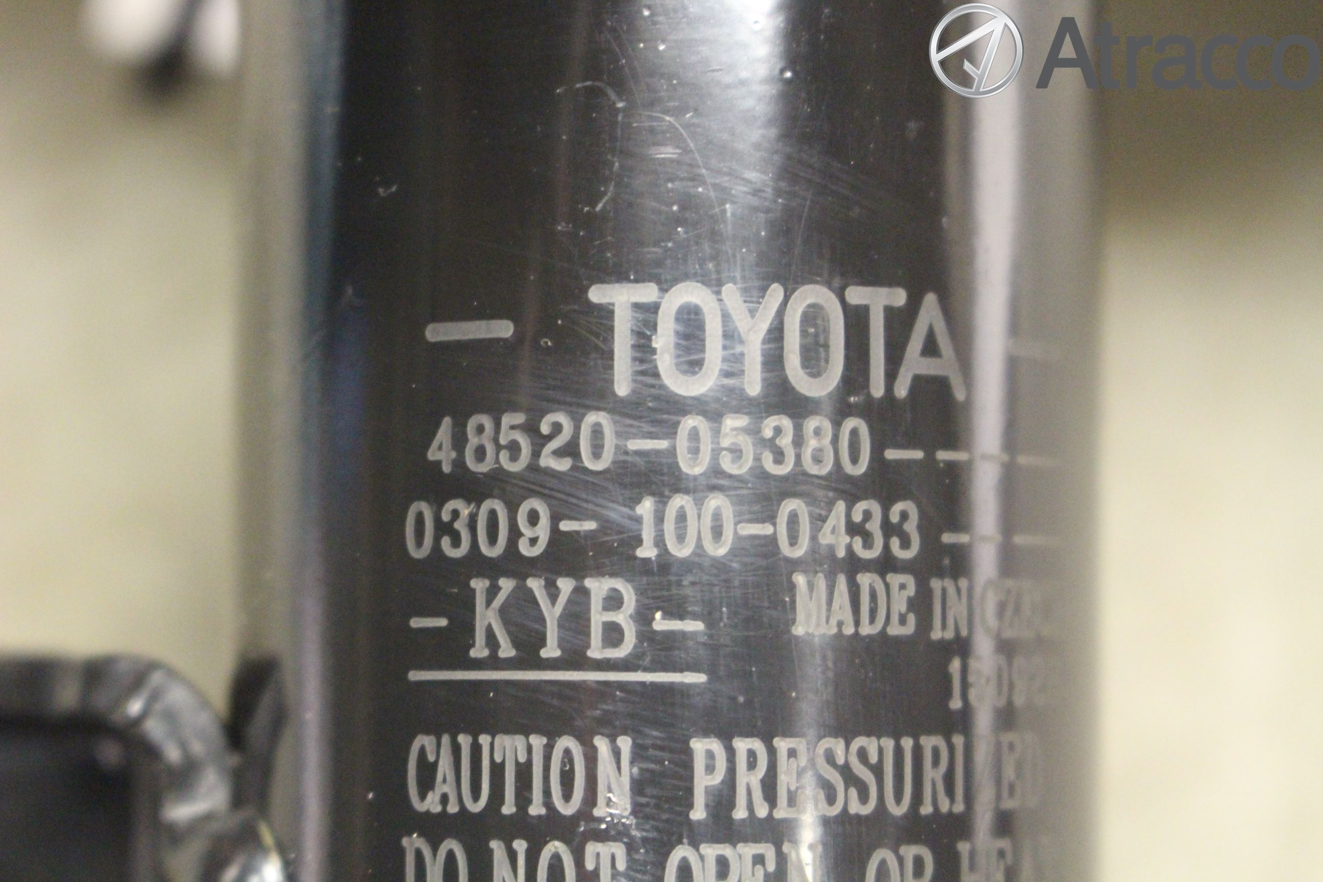 Toyota AVENSIS 16-18 Fjäderben Fram Vänster