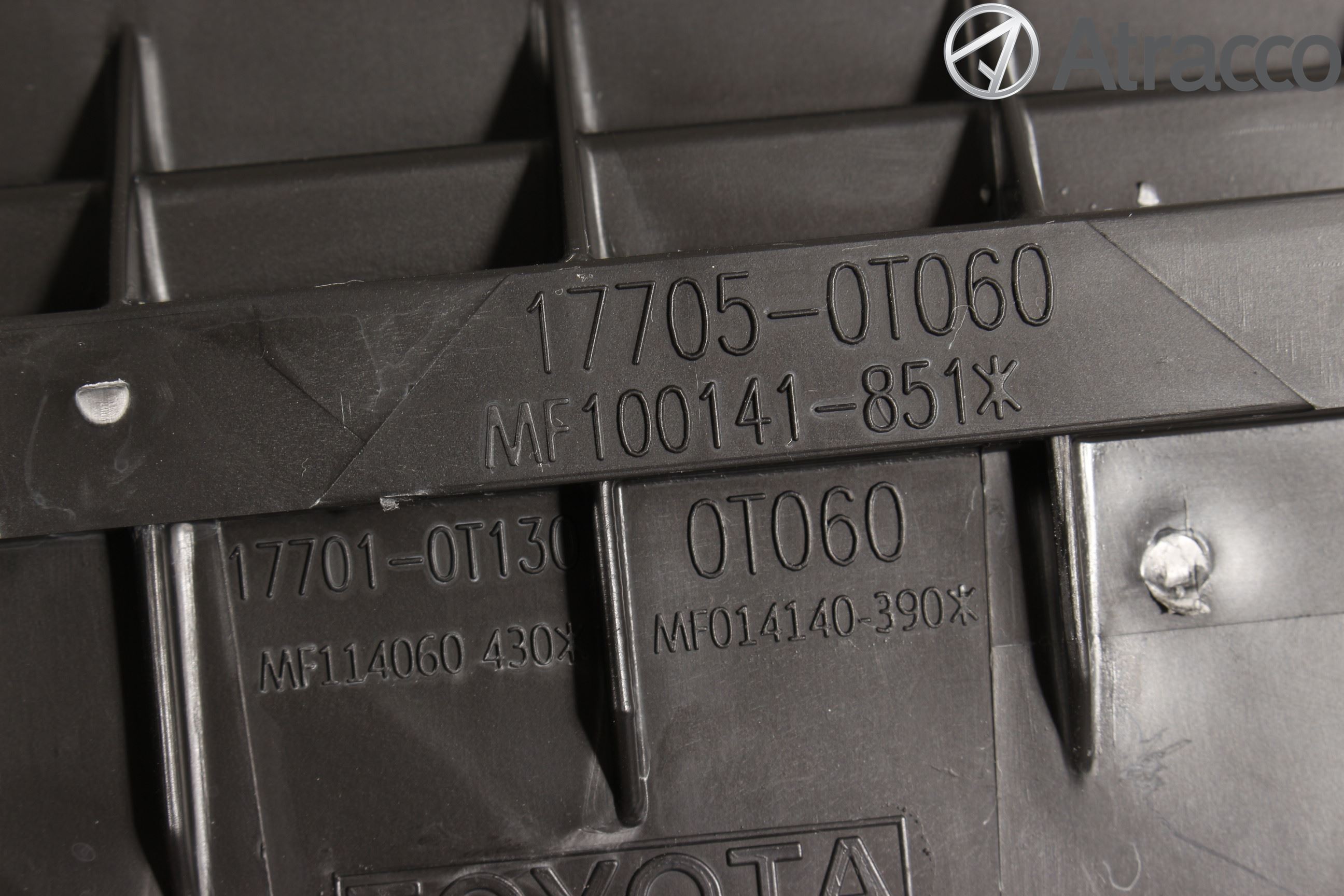 Toyota AURIS 13-19 Luftrenare