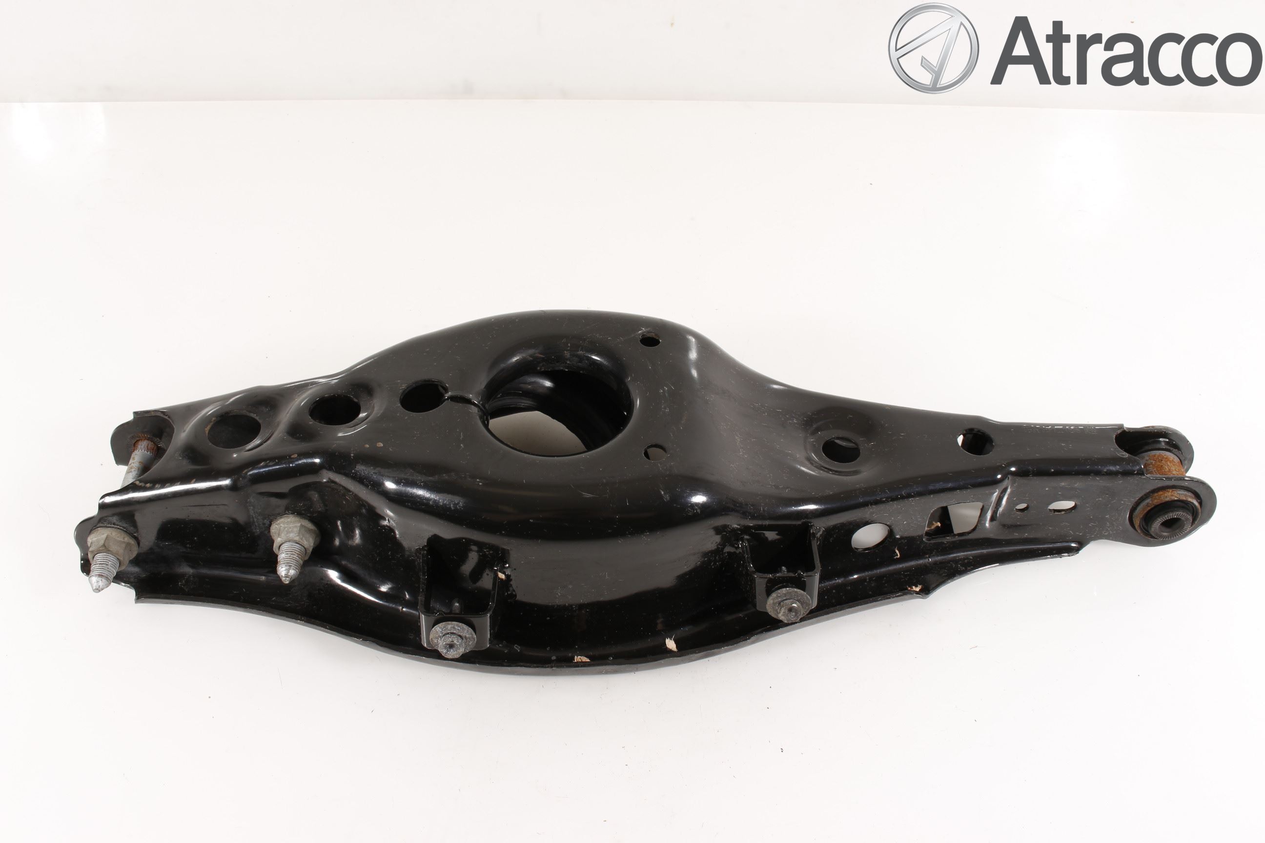 Toyota AVENSIS 16-18 Bärarm Bak Vänster