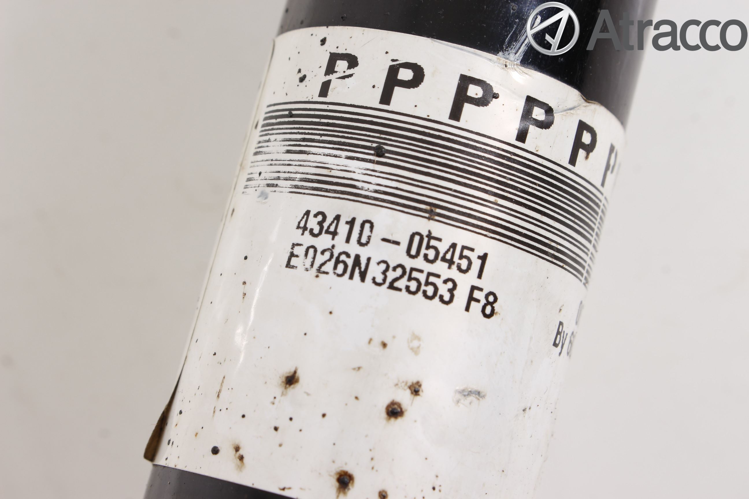 Toyota AVENSIS 16-18 Drivaxel Fram Höger