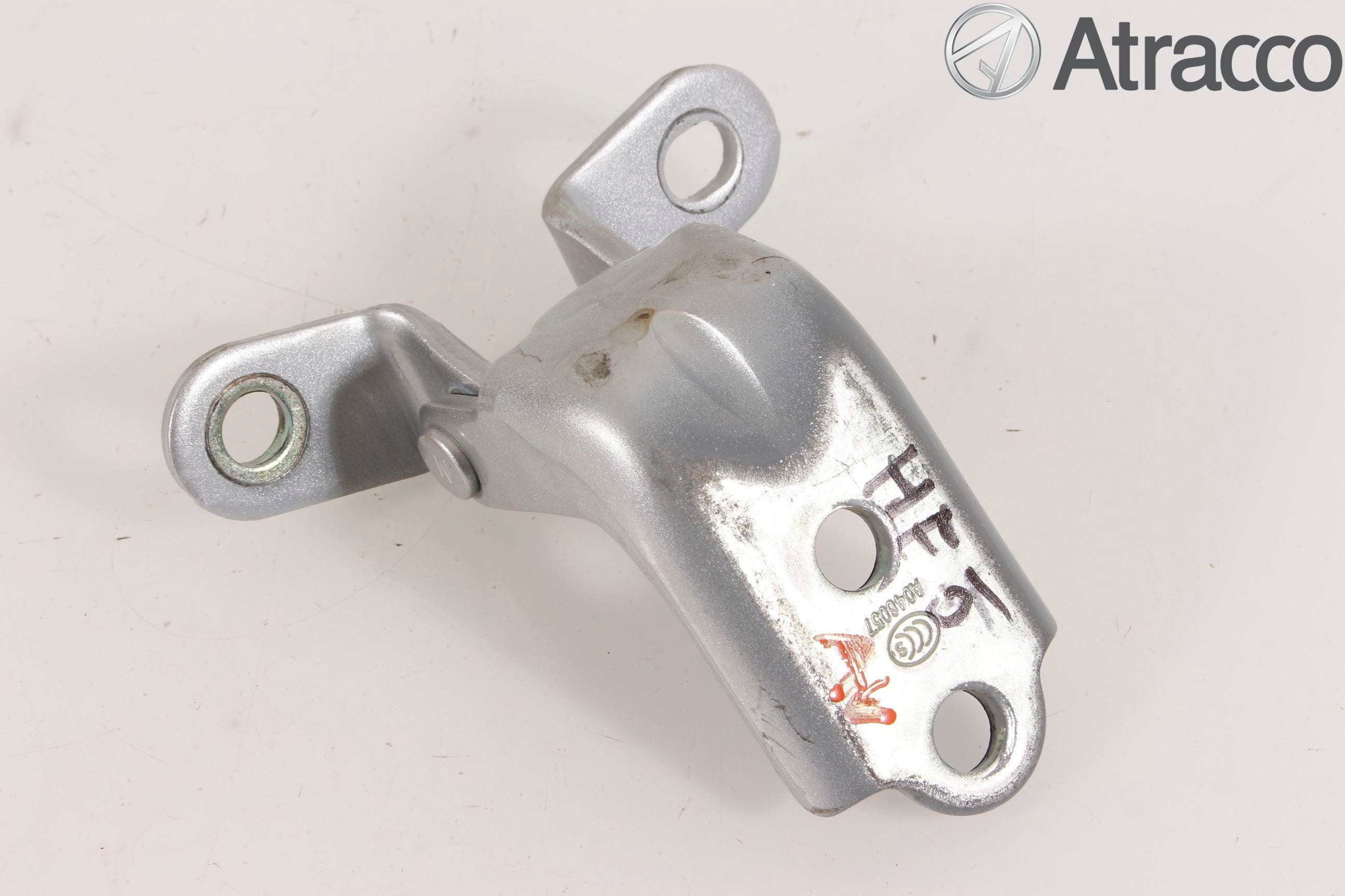 Hyundai i30 GD 13-17 Dörrgångjärn