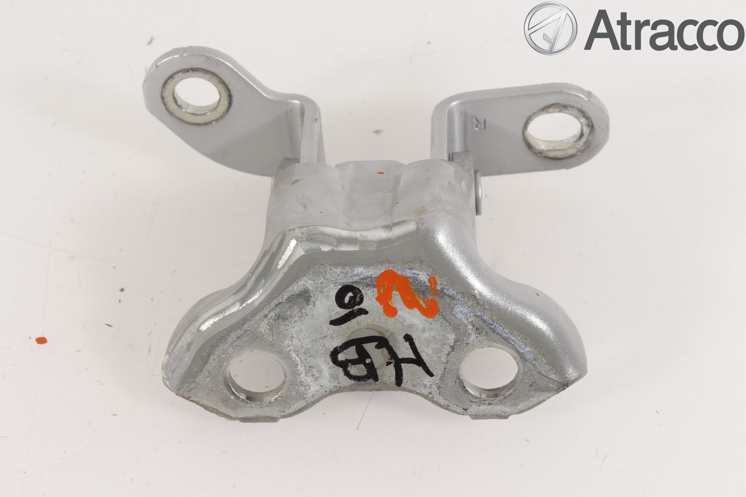 Toyota AURIS 13-19 Dörrgångjärn