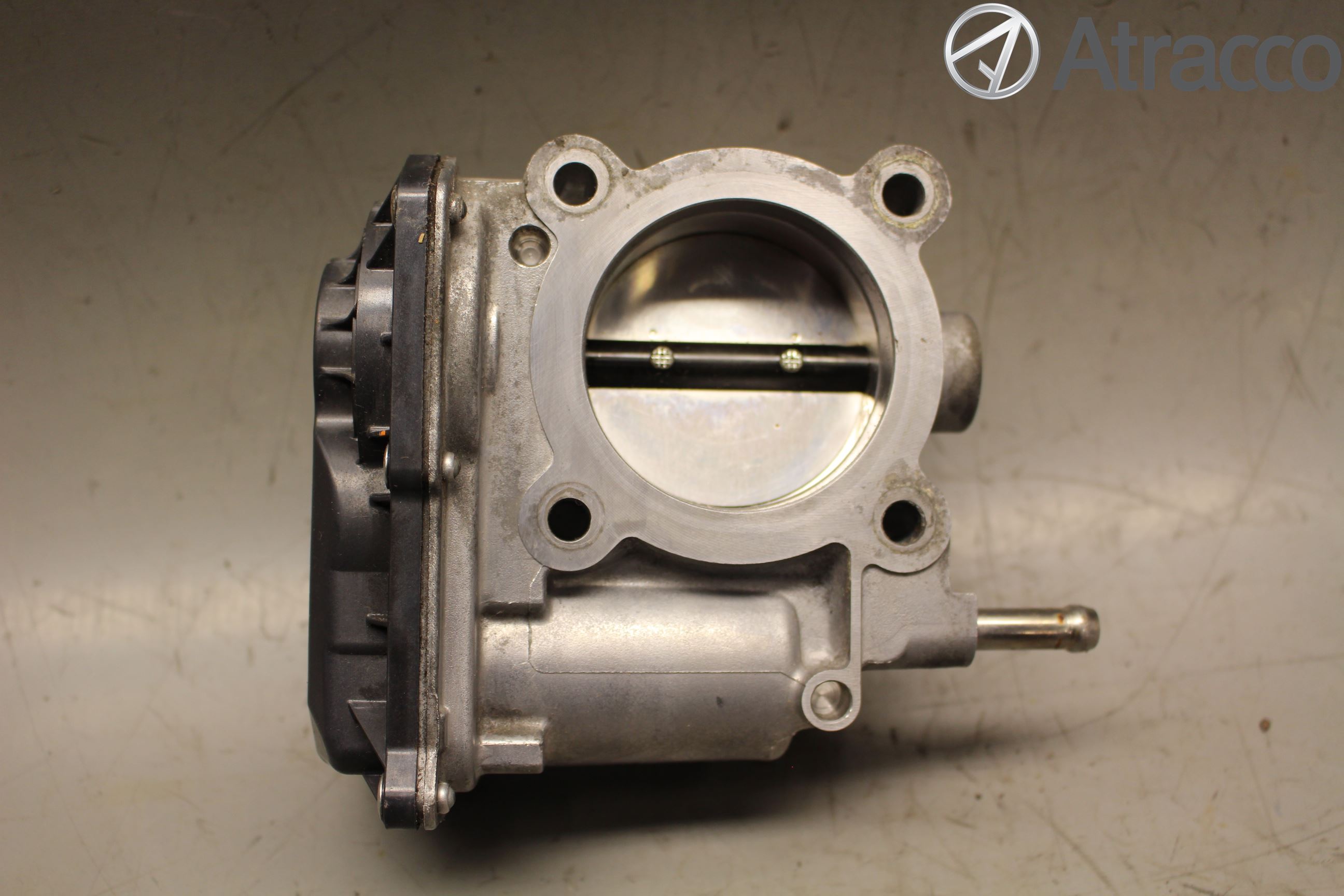 Toyota AURIS 13-19 Injspjällhus