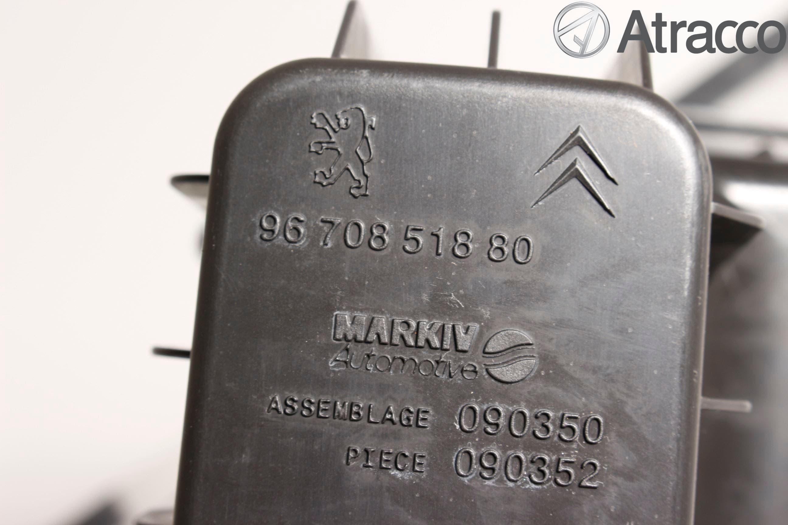 Peugeot PEUGOT 208 16-19 Luftrenare