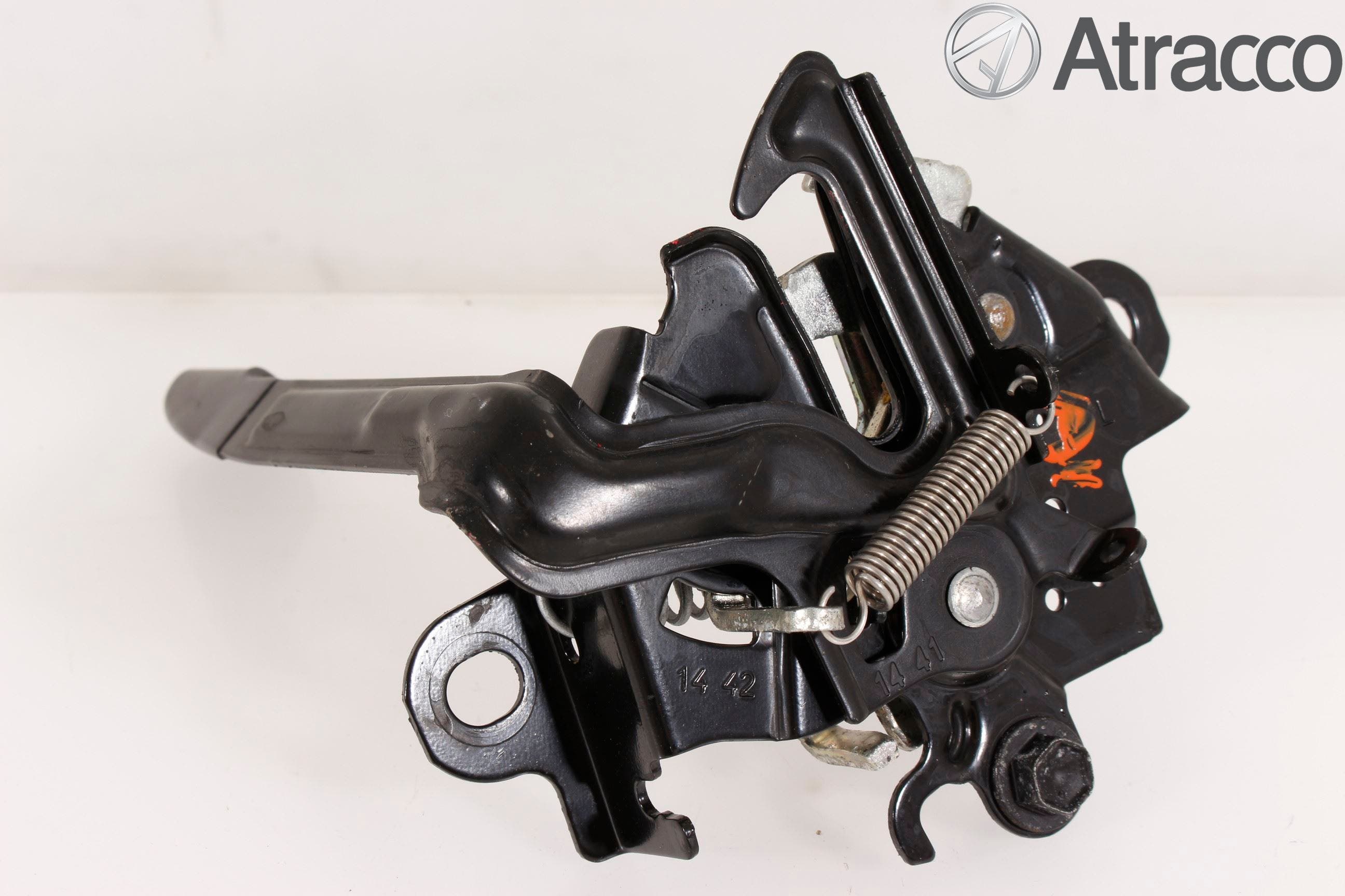 Toyota YARIS XP130 15-20 Huvlås