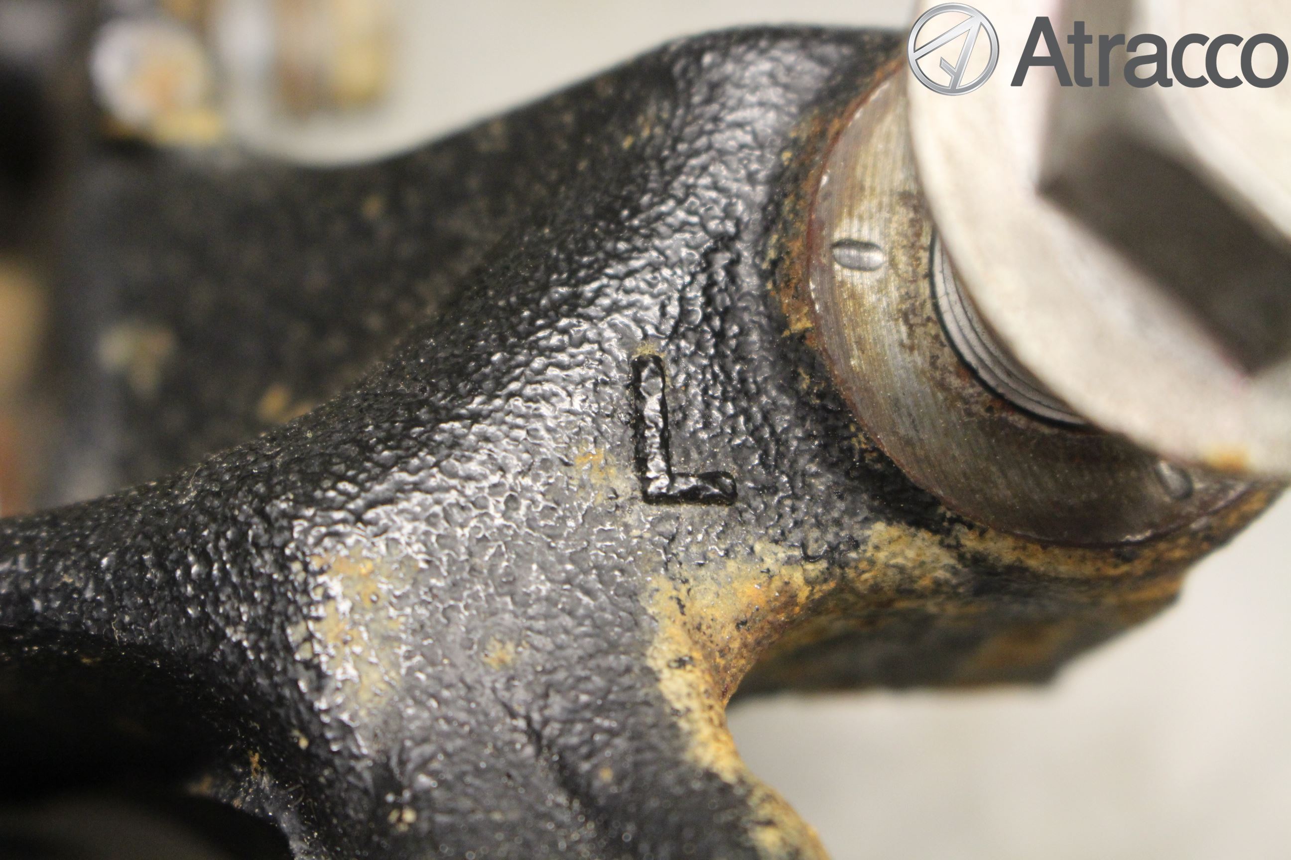 Toyota RAV4 13-18 Hjullagerhus-Spindel Vä B