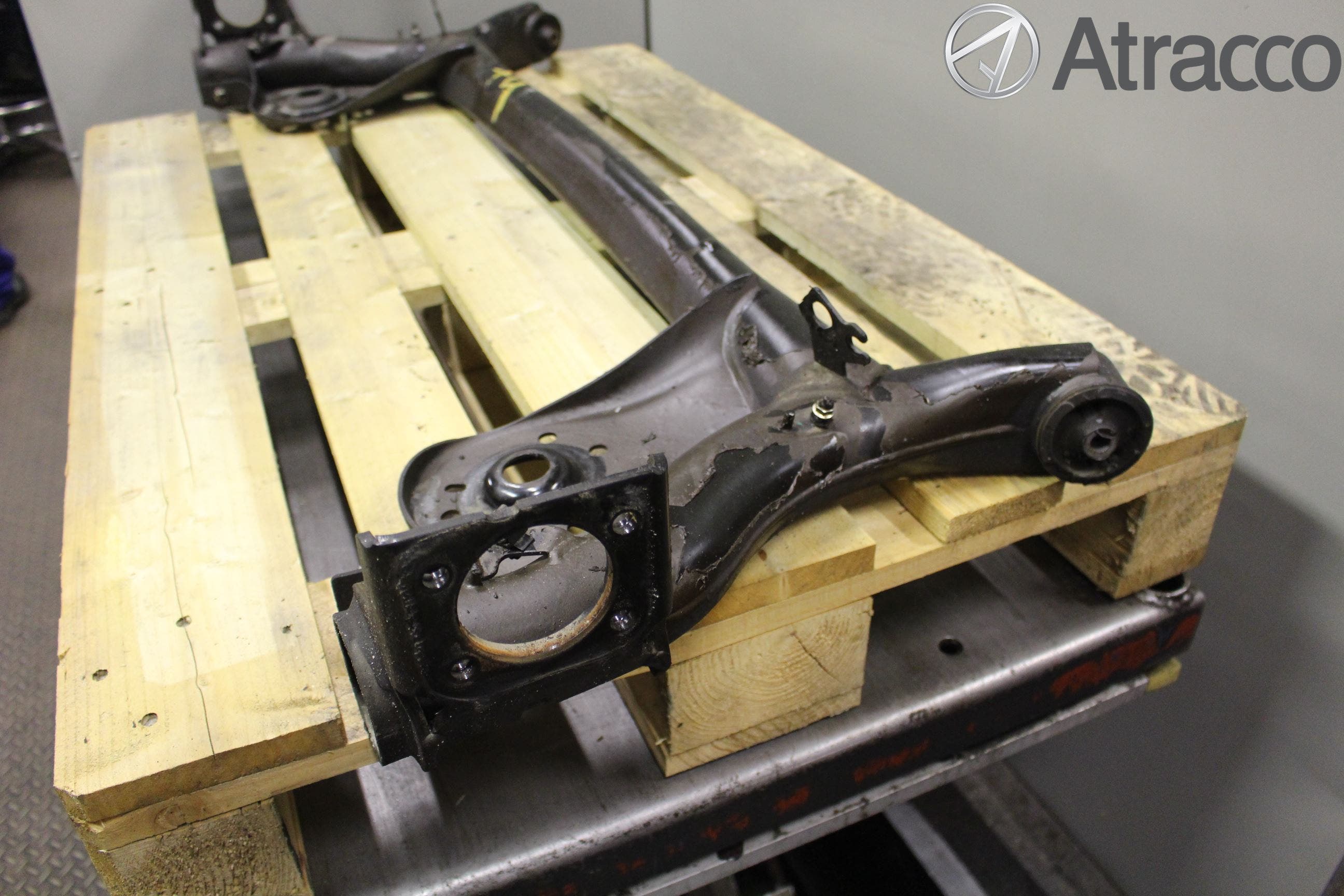 Toyota AYGO 15-21 Bakaxelbalk