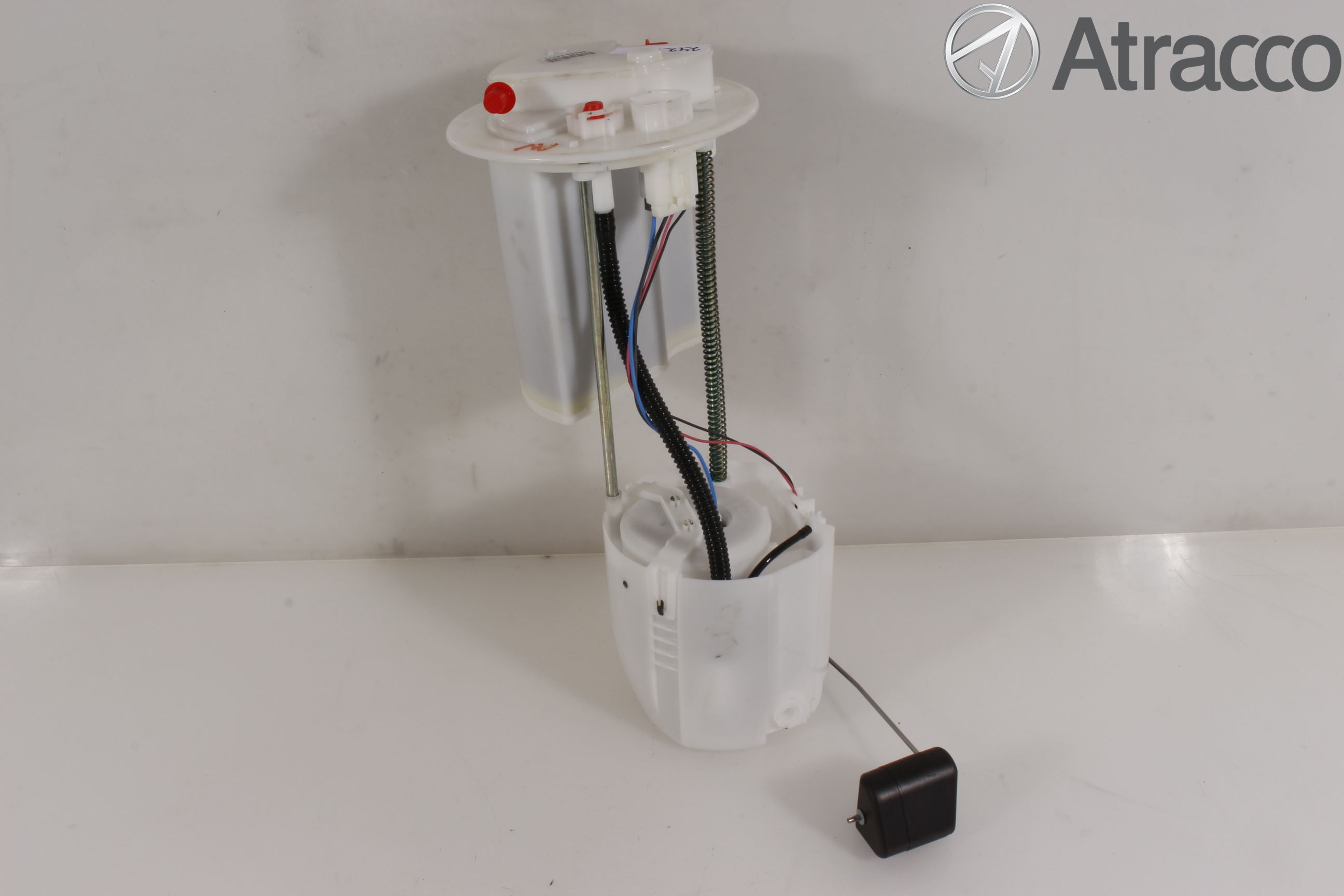 Toyota YARIS XP130 12-14 Bränslepump El