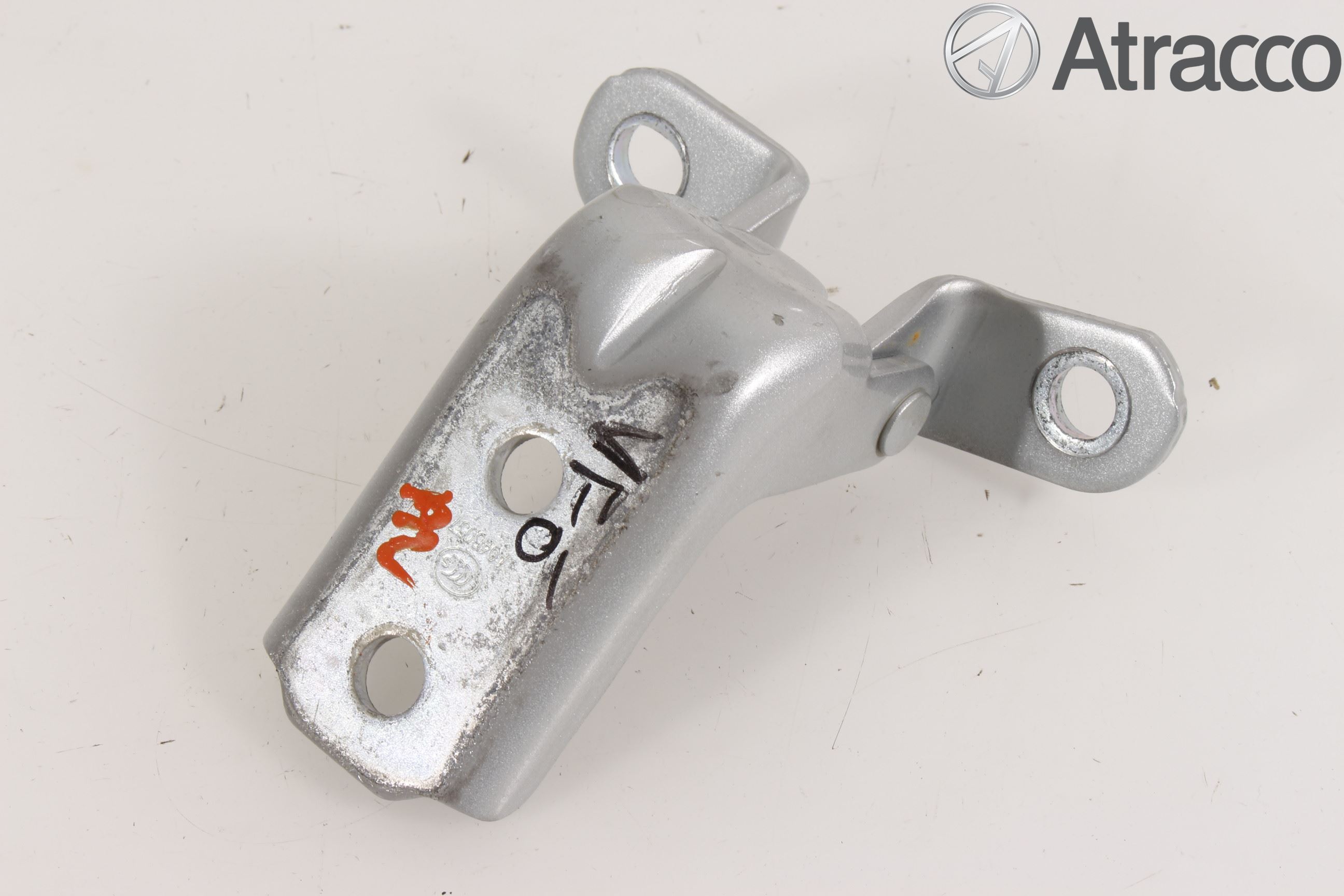 Hyundai i20 GB 15-20 Dörrgångjärn