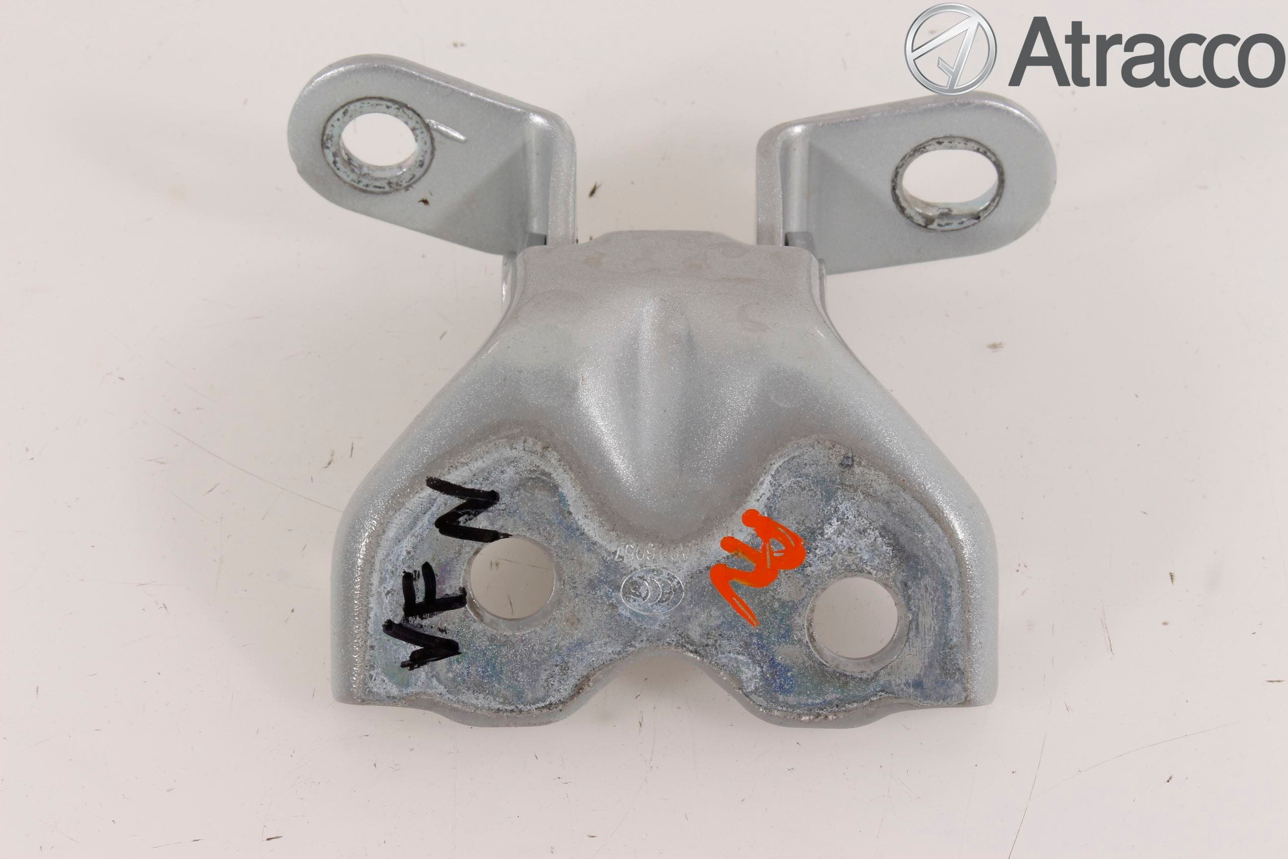 Hyundai i20 GB 15-20 Dörrgångjärn