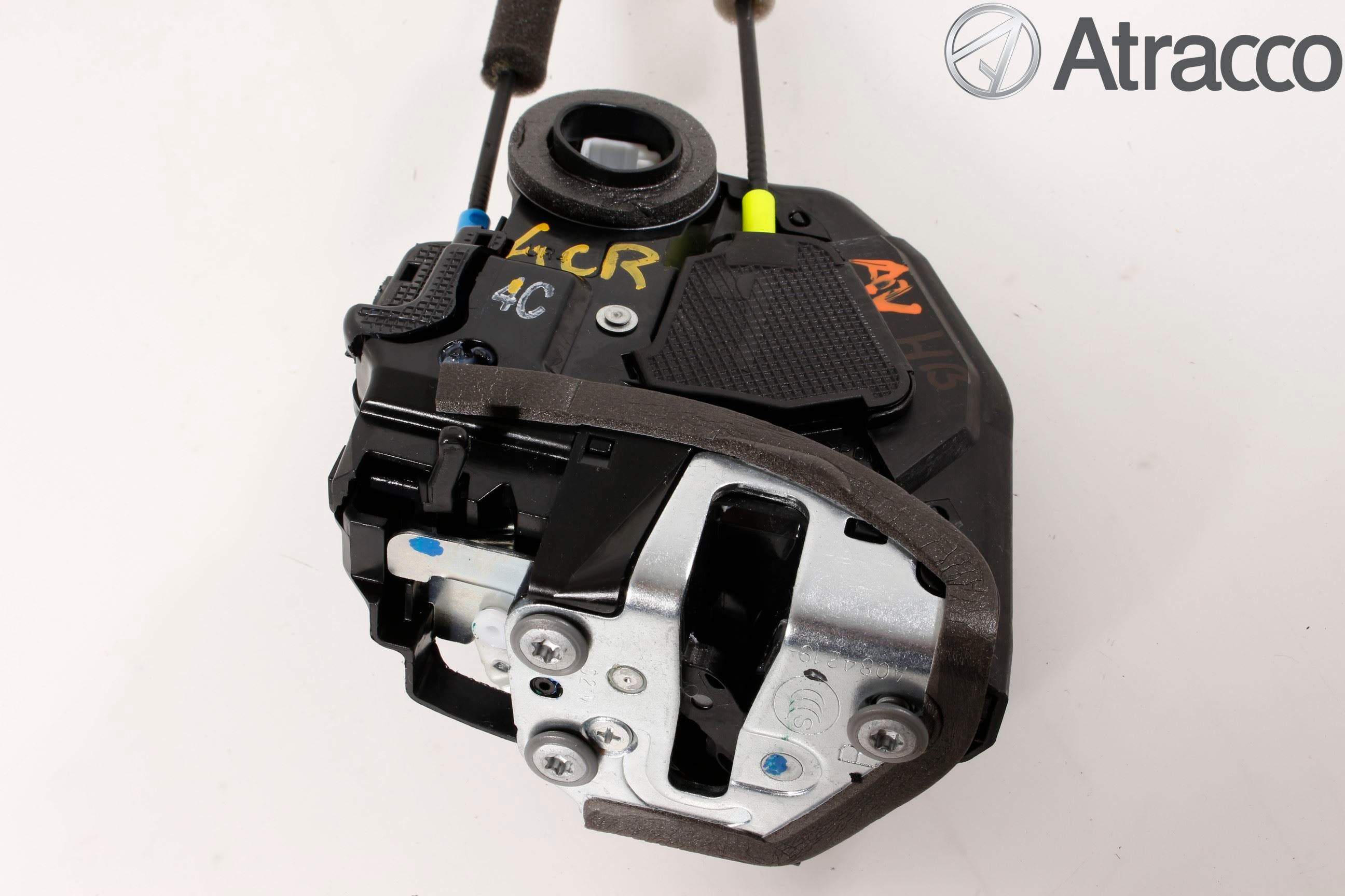 Toyota AVENSIS 16-18 Låskista-Dörrlås