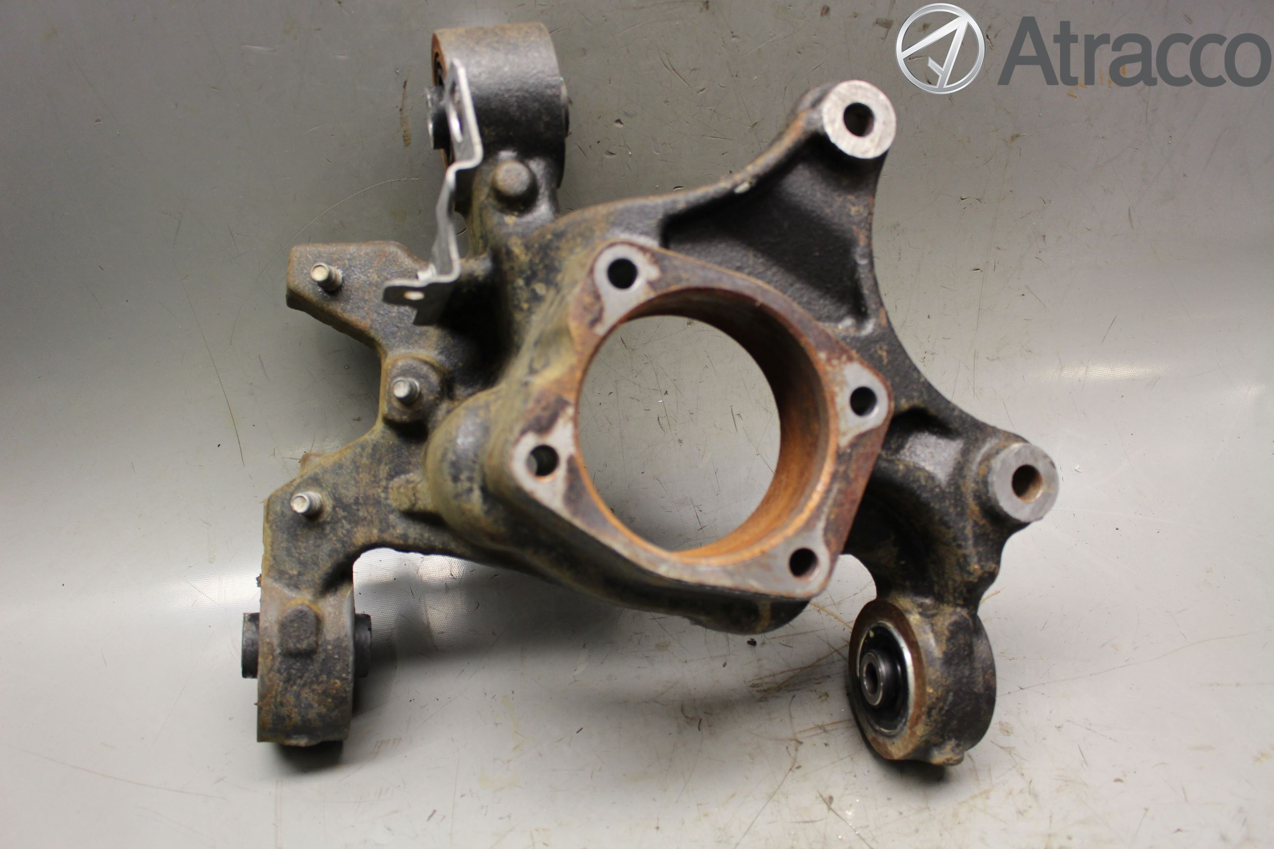 Fiat FREEMONT Hjullagerhus-Spindel Vä B