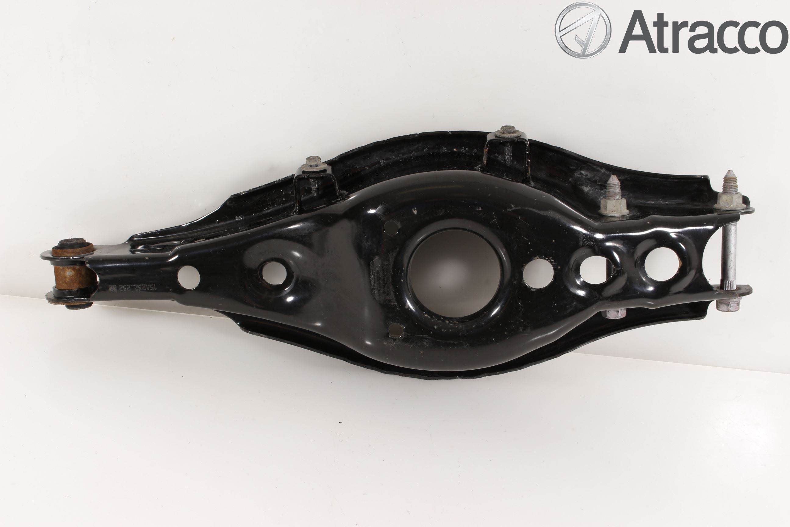 Toyota AURIS 13-19 Bärarm Bak Vänster