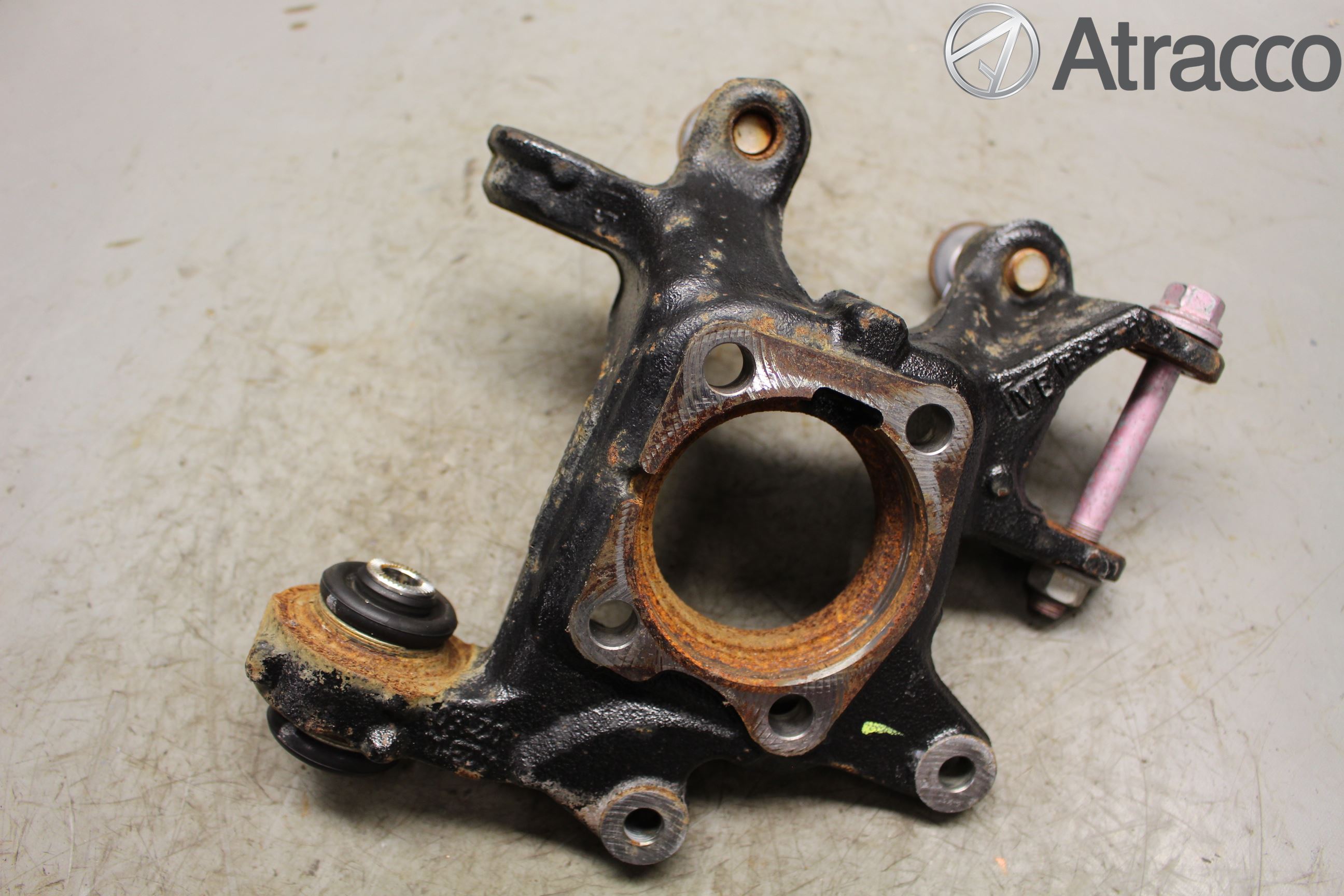 Toyota AURIS 13-19 Hjullagerhus-Spindel Vä B