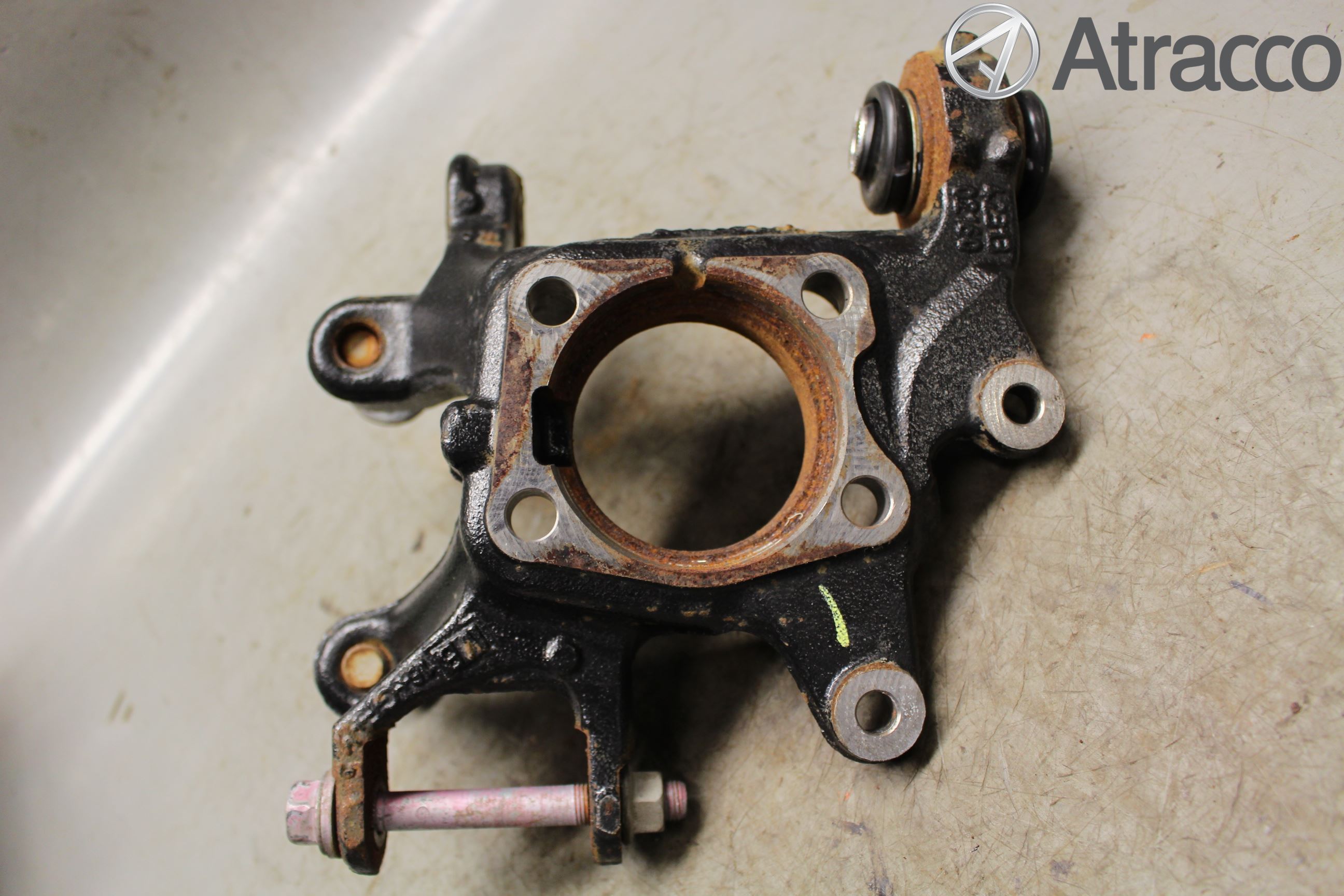 Toyota AURIS 13-19 Hjullagerhus-Spindel Hö B