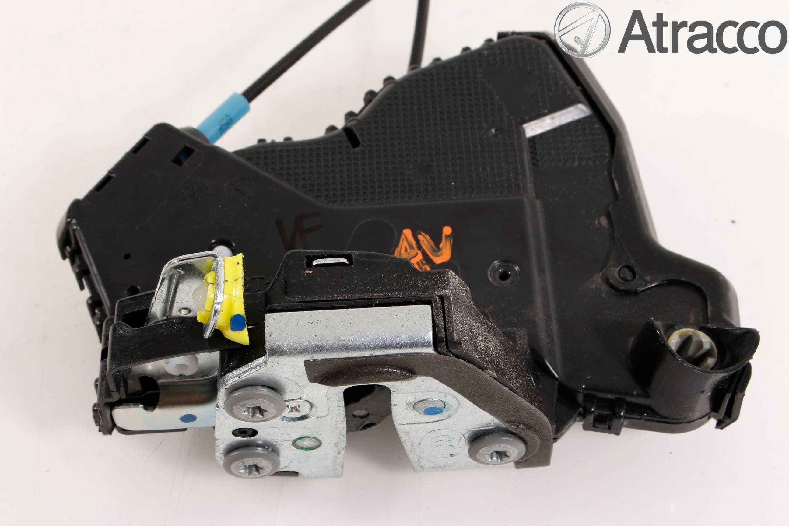 Toyota VERSO 09-18 Låskista-Dörrlås