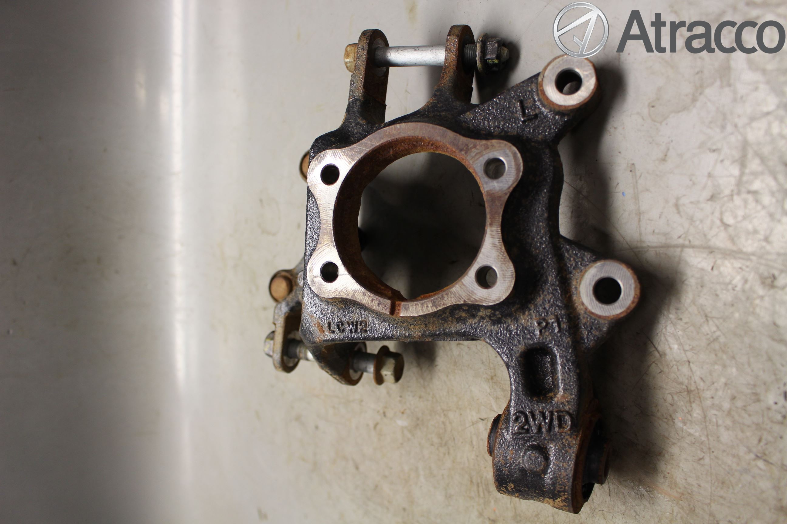 Hyundai TUCSON 05- Hjullagerhus-Spindel Vä B