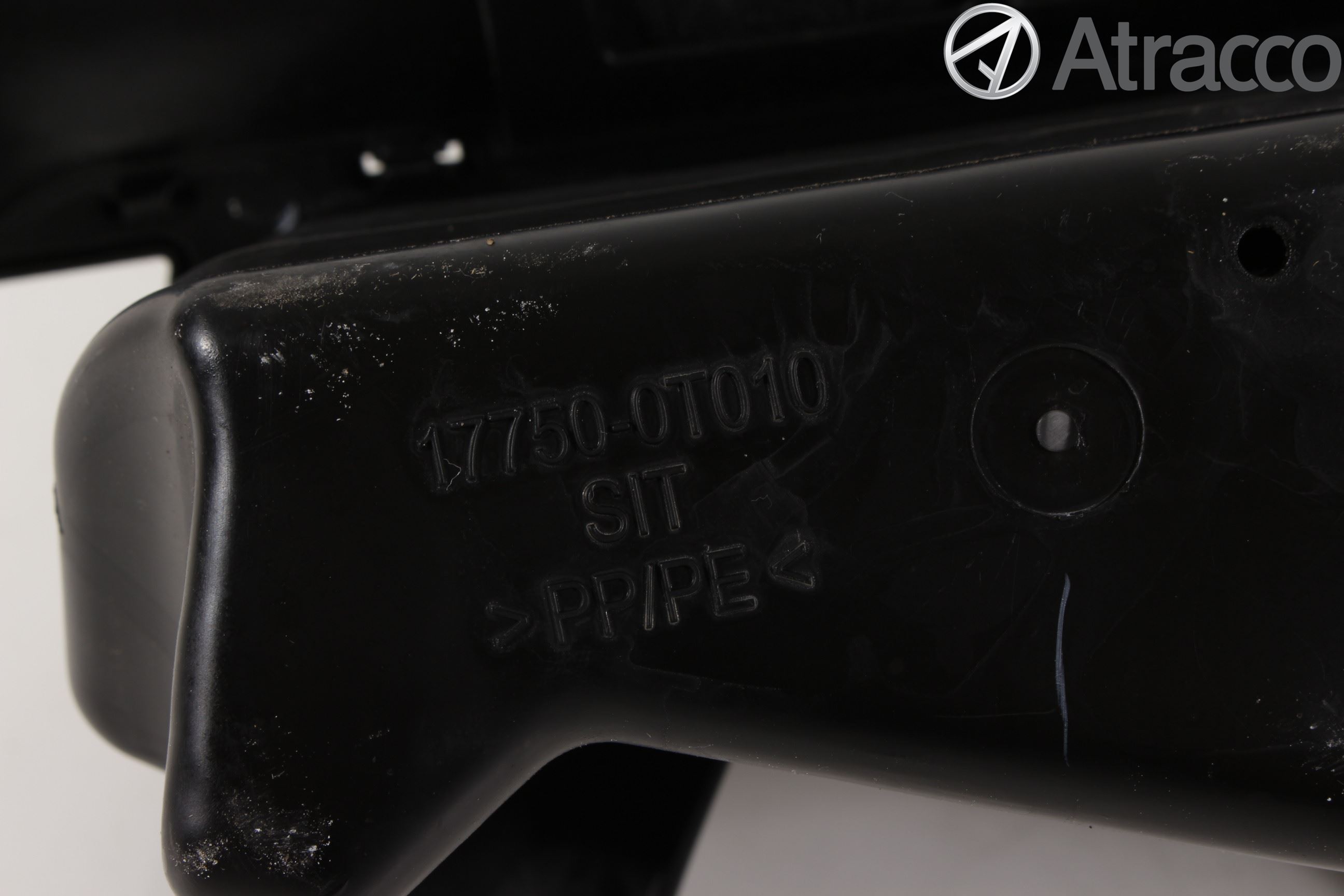 Toyota AURIS 13-19 Luftrenare