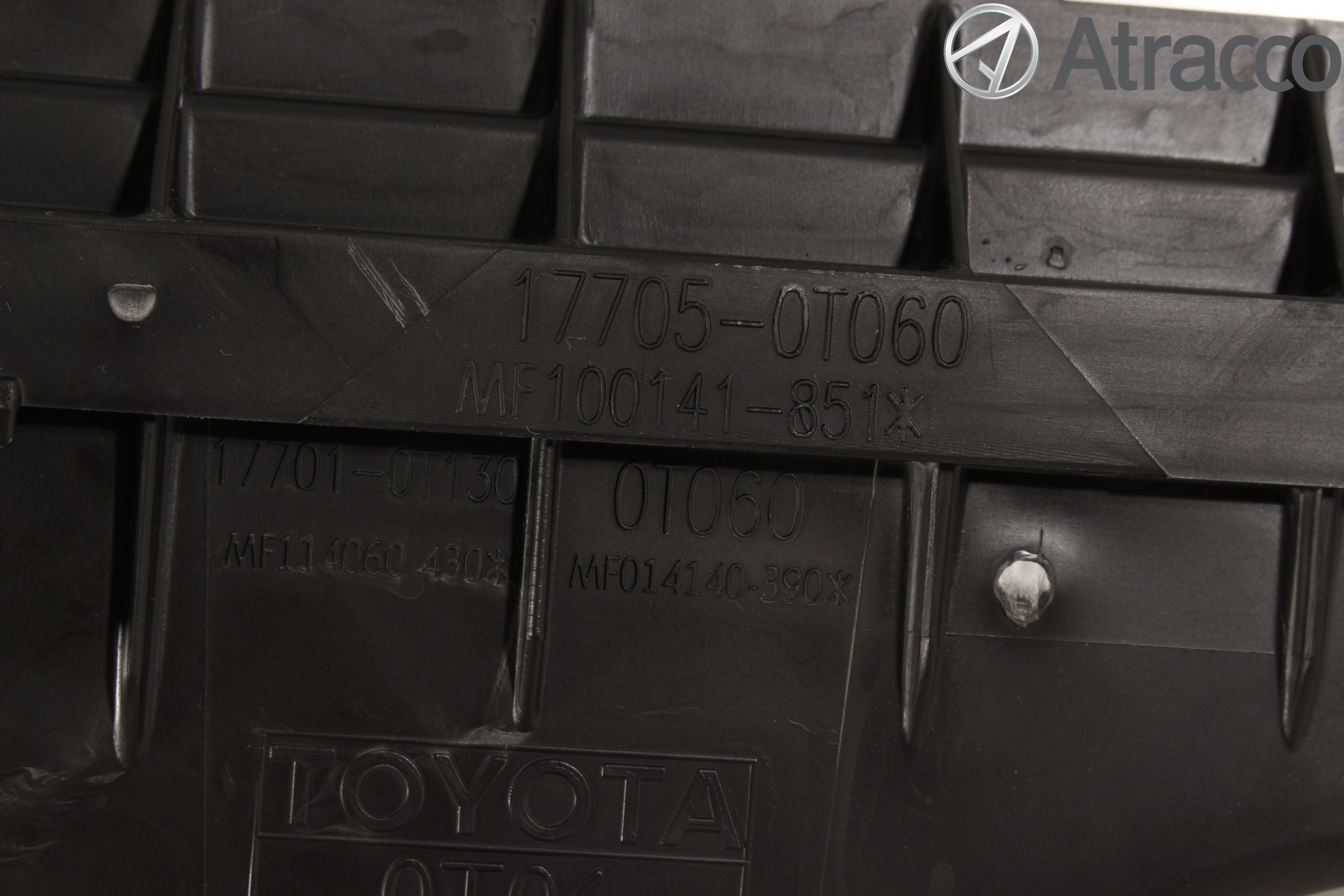 Toyota AURIS 13-19 Luftrenare