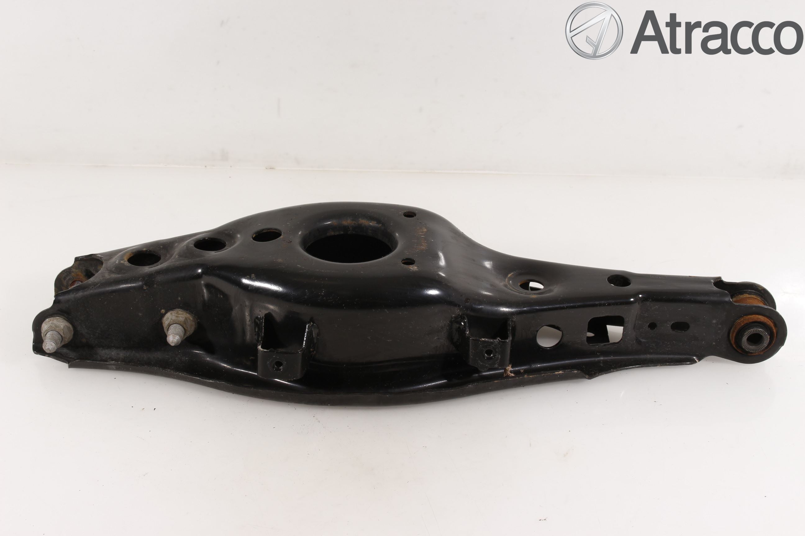 Toyota AVENSIS 16-18 Bärarm Bak Vänster