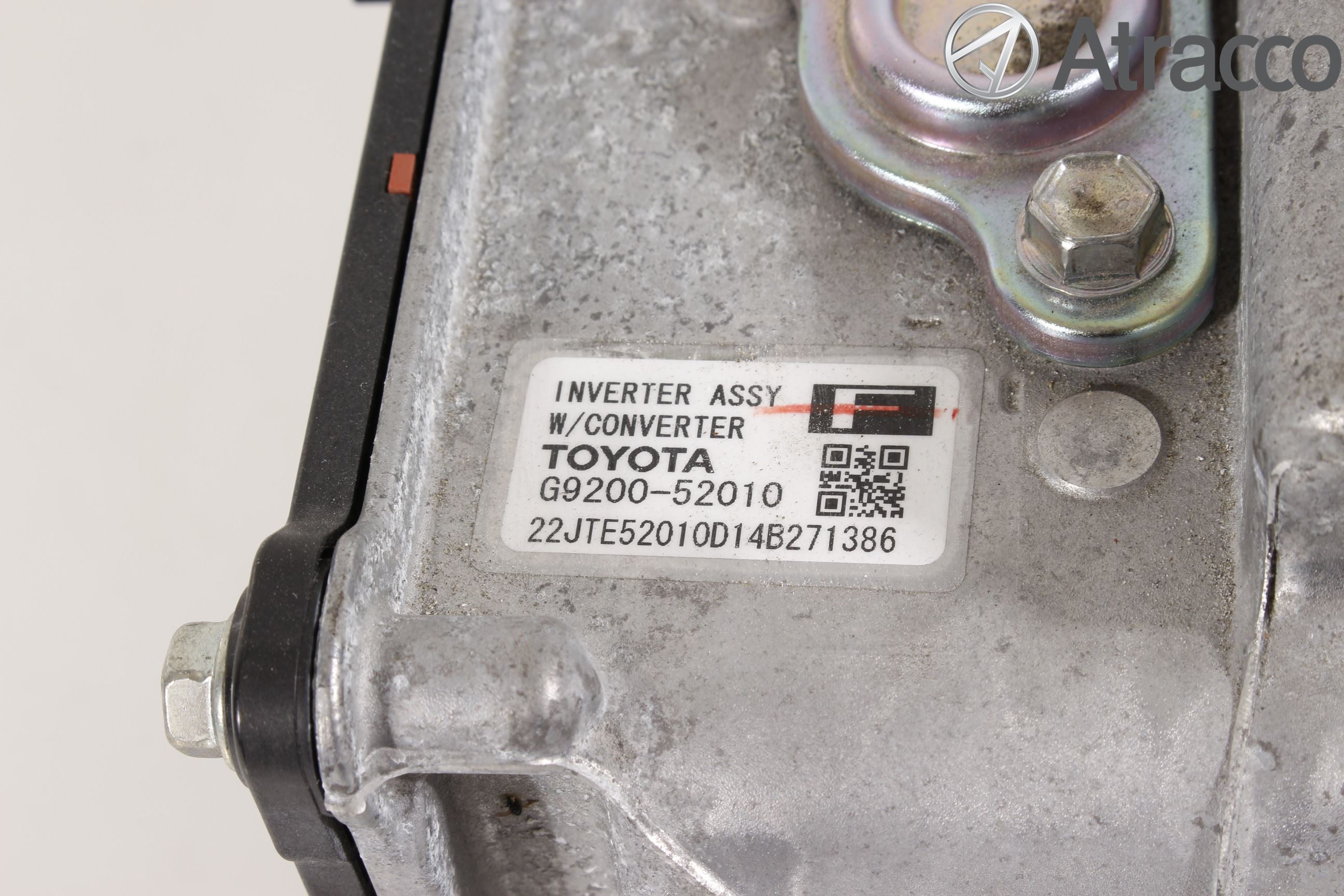 Toyota YARIS XP130 12-14 Hybridconverter