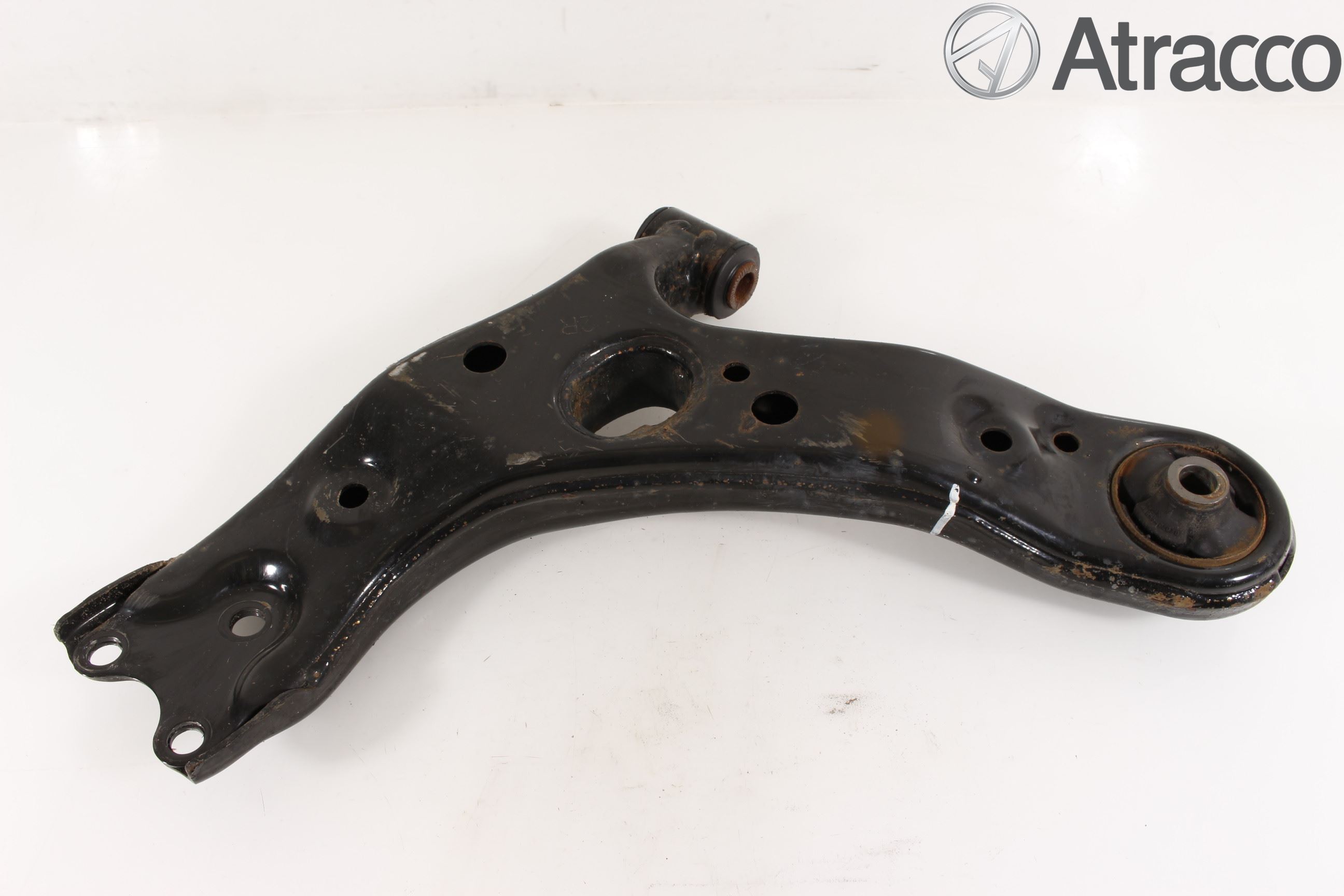 Toyota AVENSIS 16-18 Bärarm Fram Undre Hö