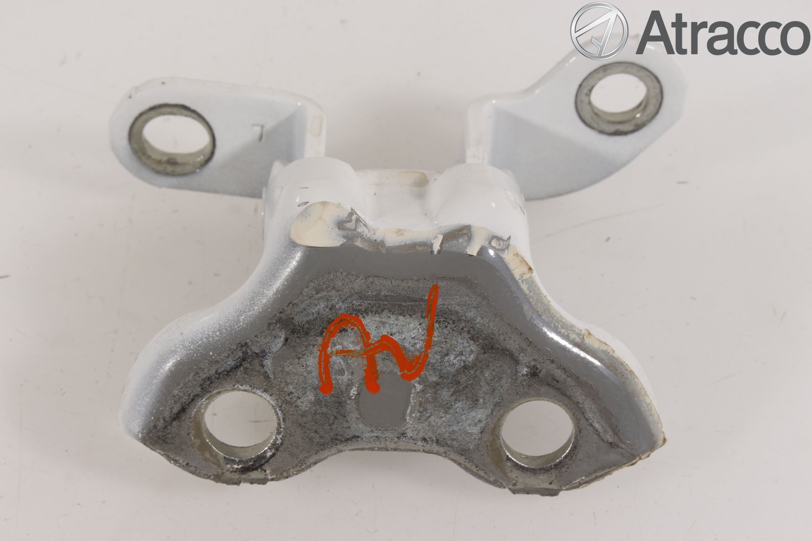 Toyota AVENSIS 16-18 Dörrgångjärn