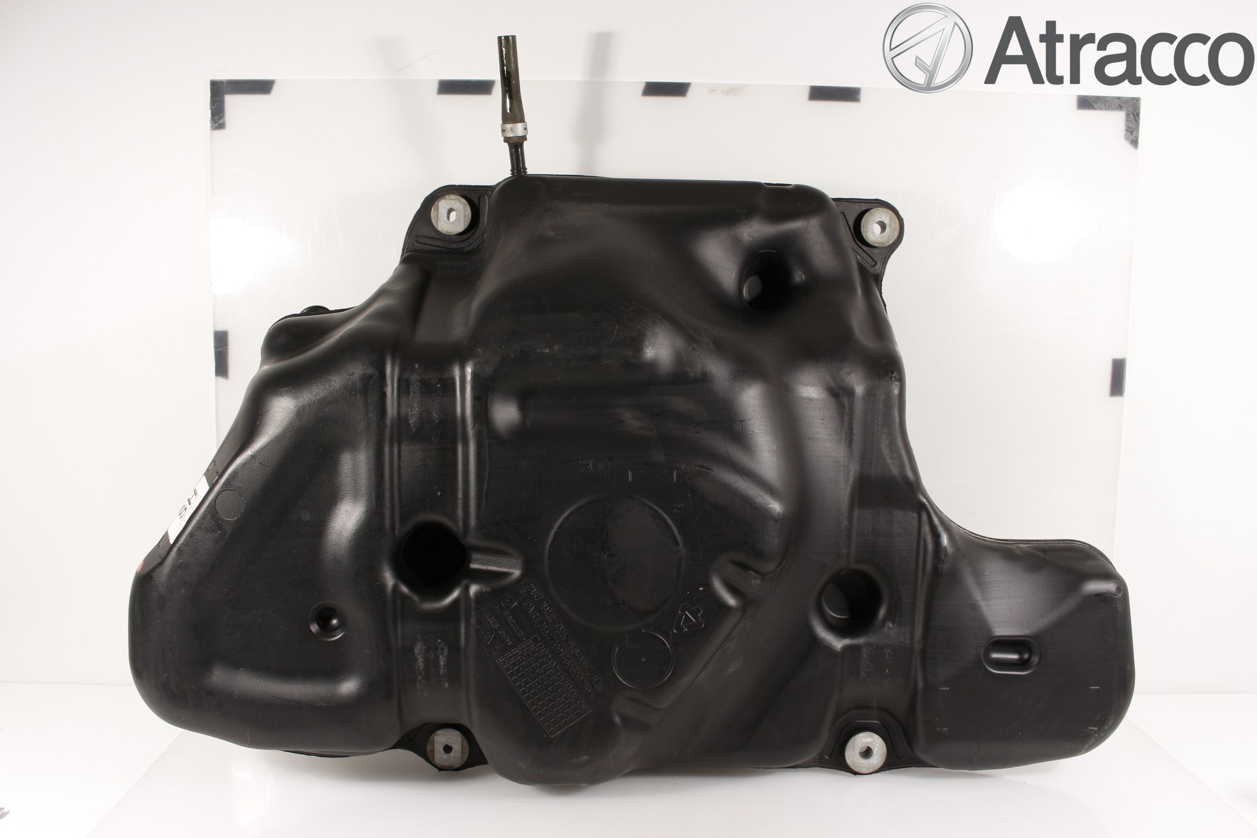 Toyota AVENSIS 16-18 Bränsletank Diesel